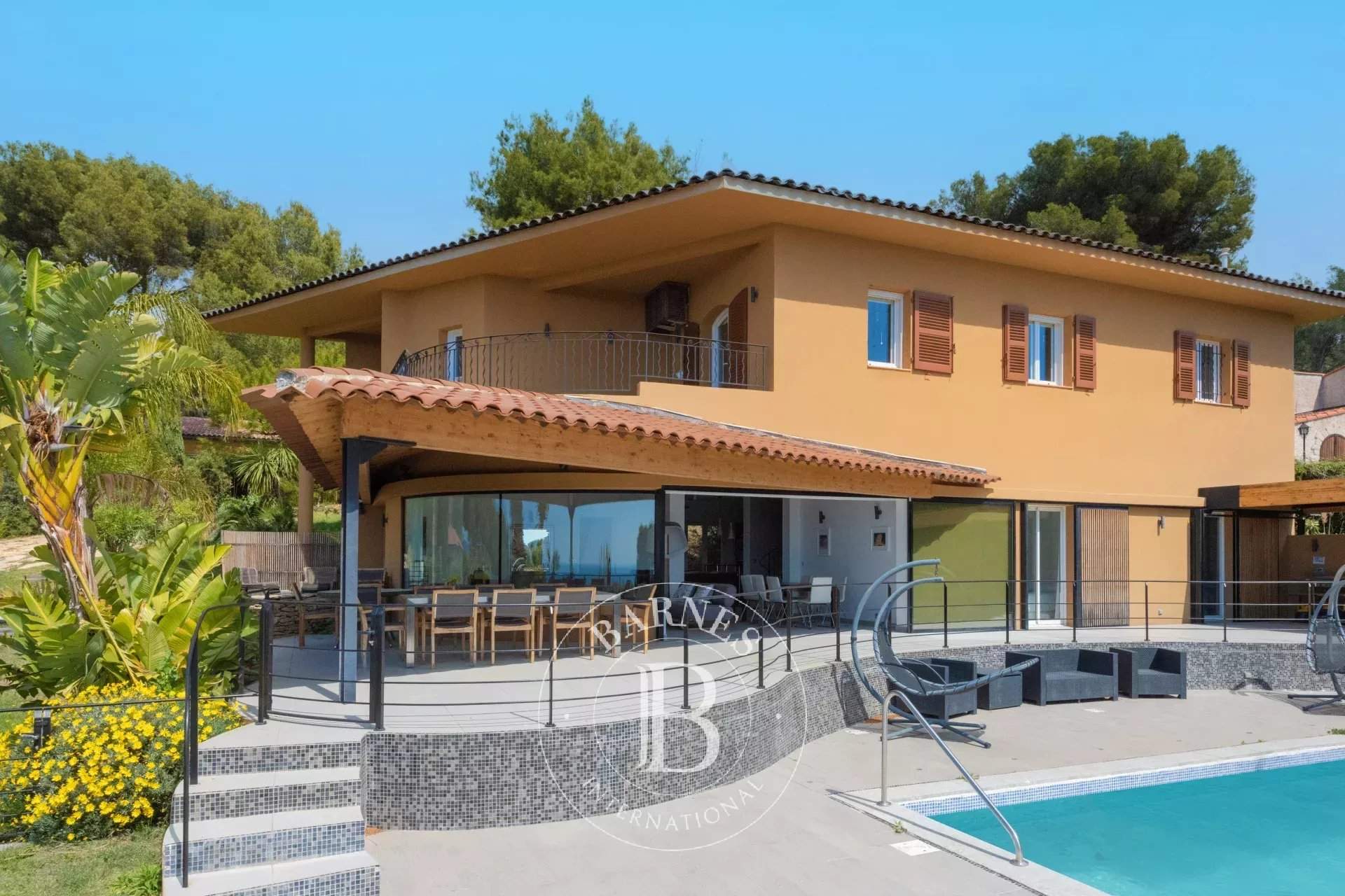 Saint-Cyr-sur-Mer  - Villa 8 Bedrooms - picture 4