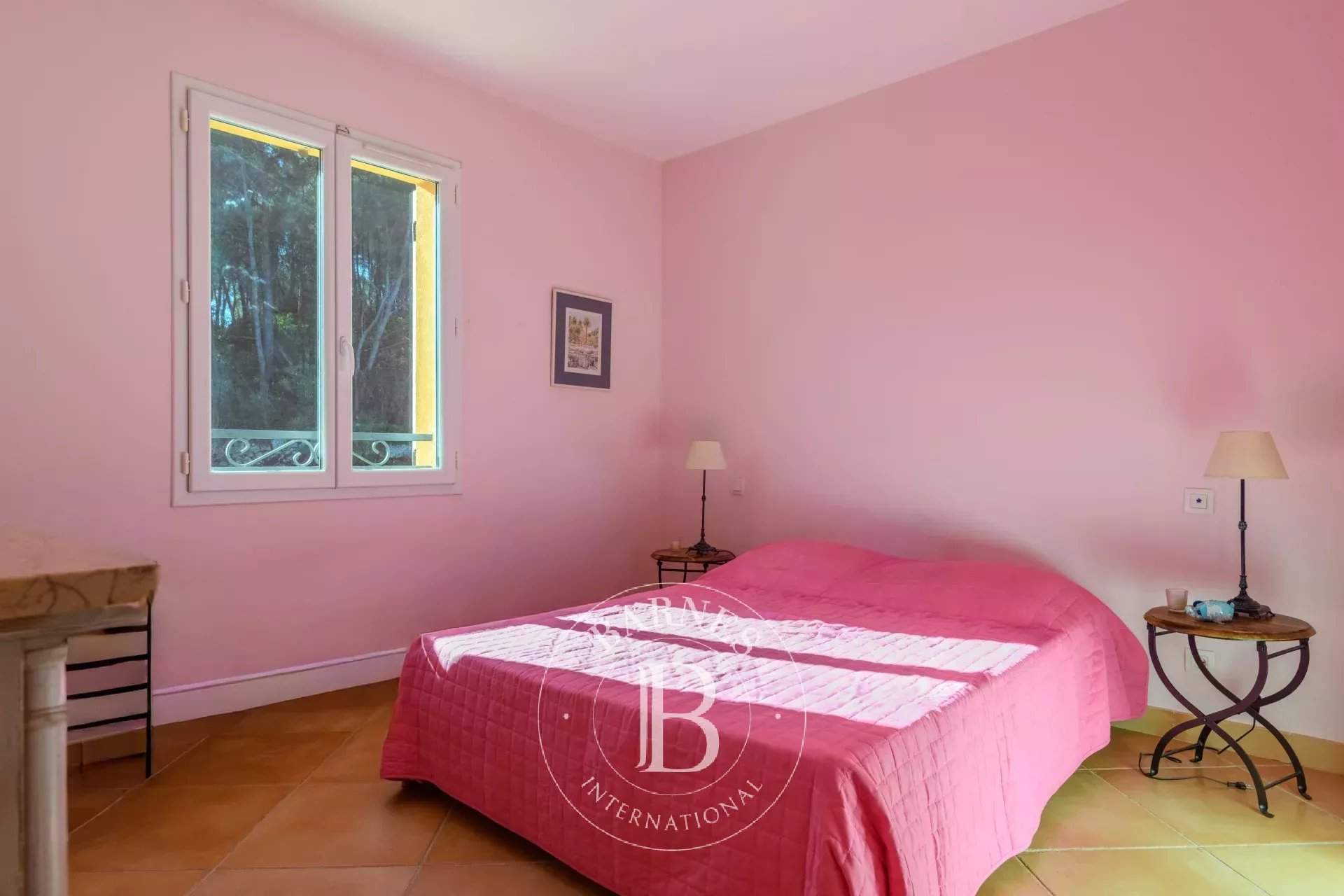 Sanary-sur-Mer  - Villa 5 Pi&egrave;ces 4 Chambres - picture 15