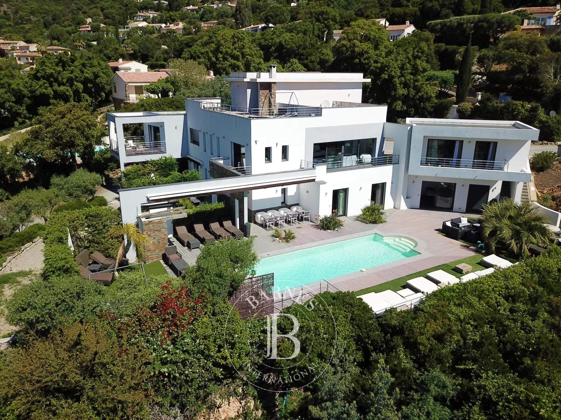 Cavalaire-sur-Mer  - Villa 9 Bedrooms - picture 2