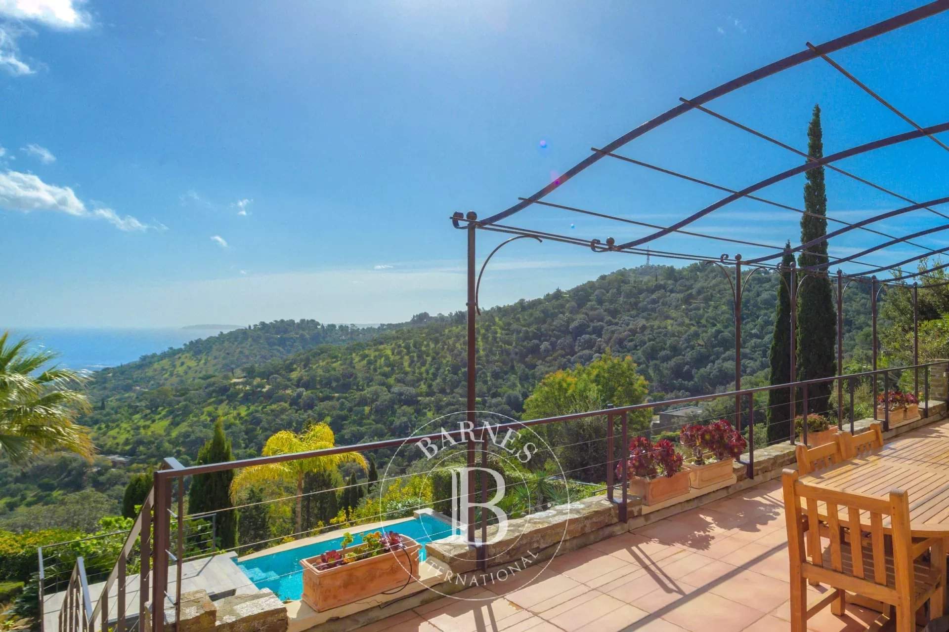 Bormes-les-Mimosas  - Villa 5 Bedrooms - picture 8