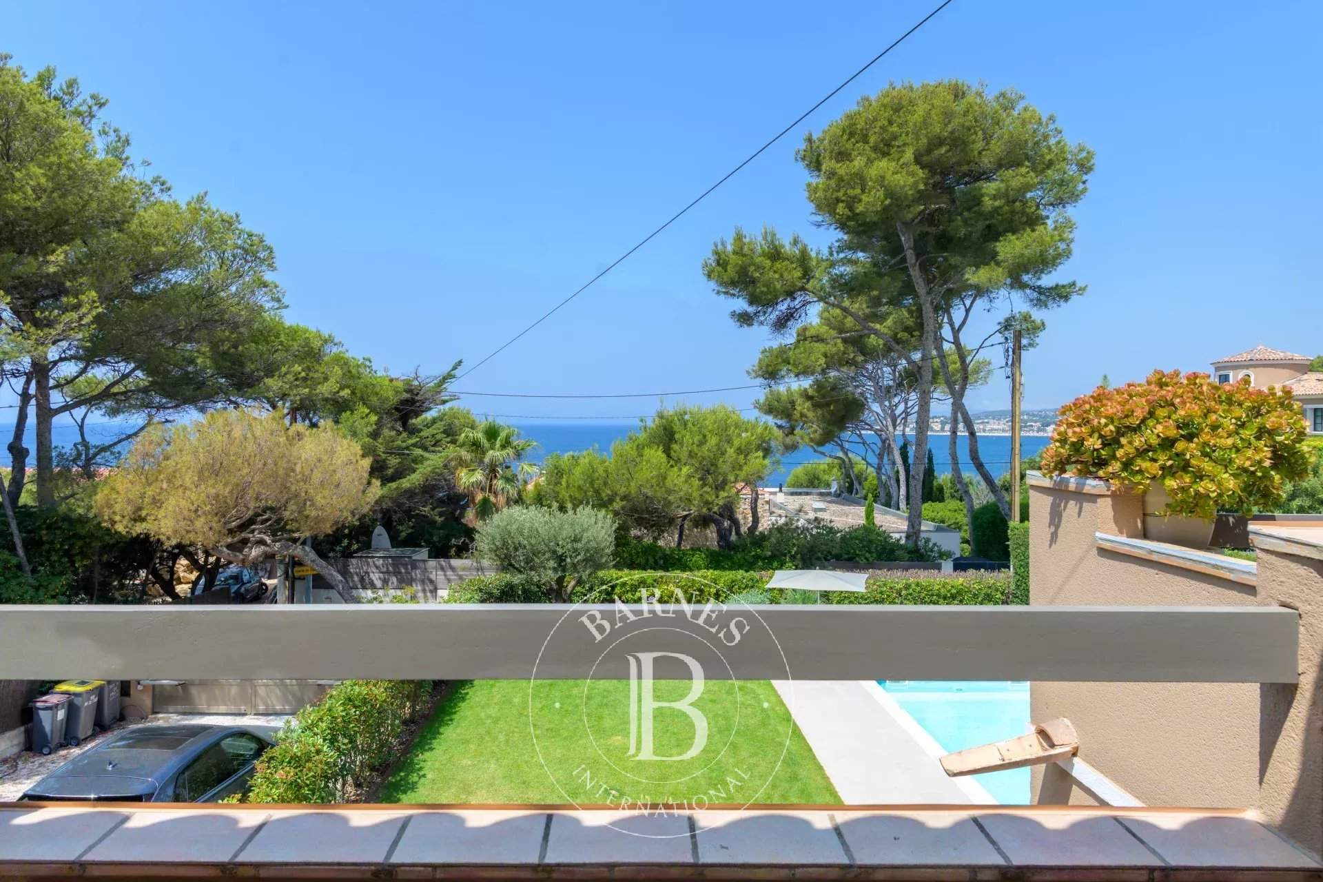 Sanary-sur-Mer  - Villa 7 Pi&egrave;ces 5 Chambres - picture 16