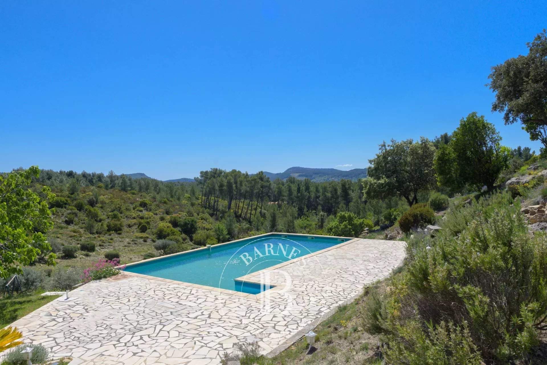 Le Beausset  - Villa 5 Bedrooms - picture 3