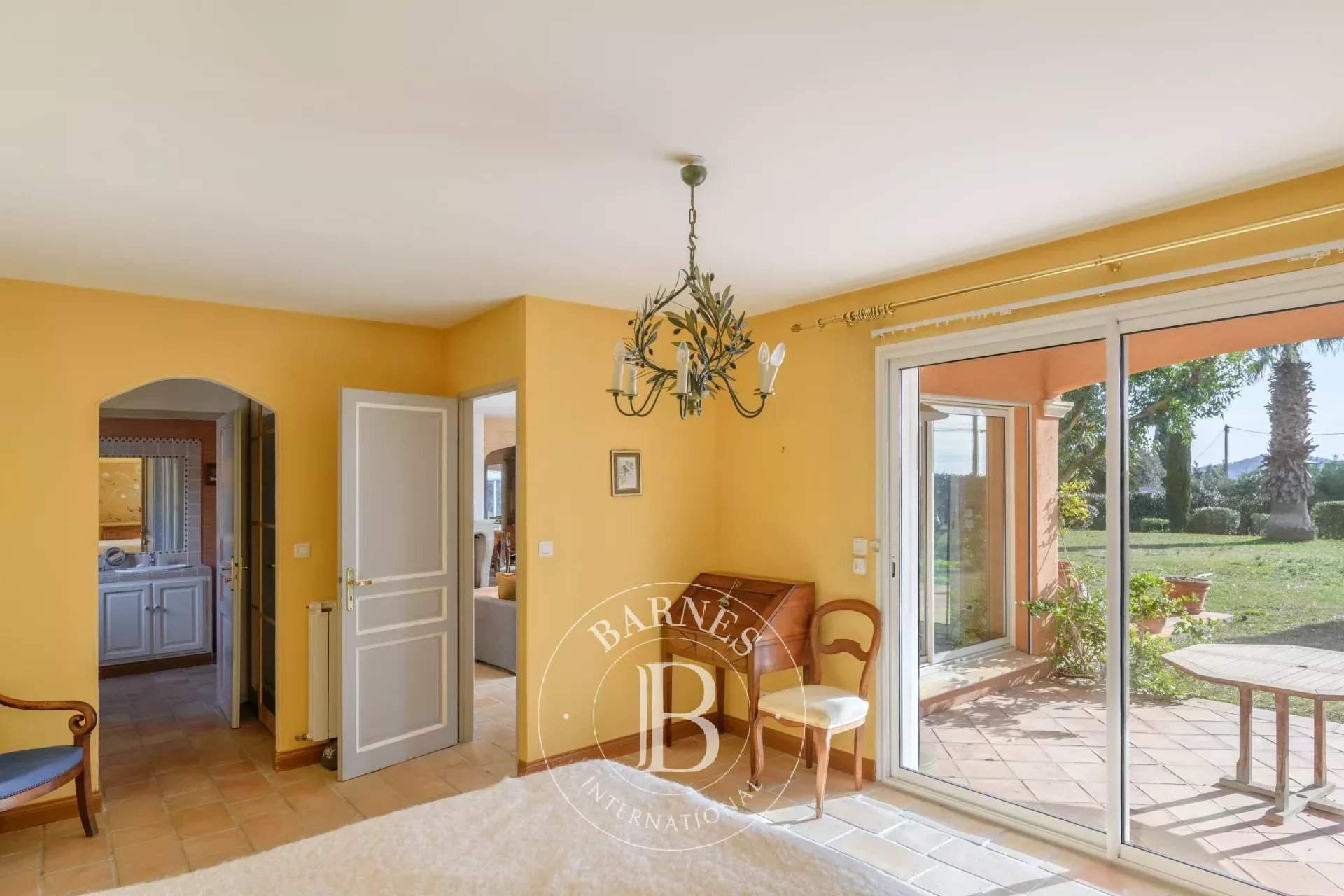 La Cadière-d'Azur  - Villa 7 Pi&egrave;ces 4 Chambres - picture 7