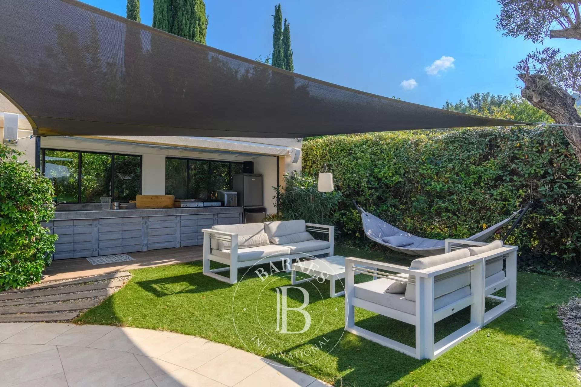 Le Castellet  - House 3 Bedrooms - picture 3