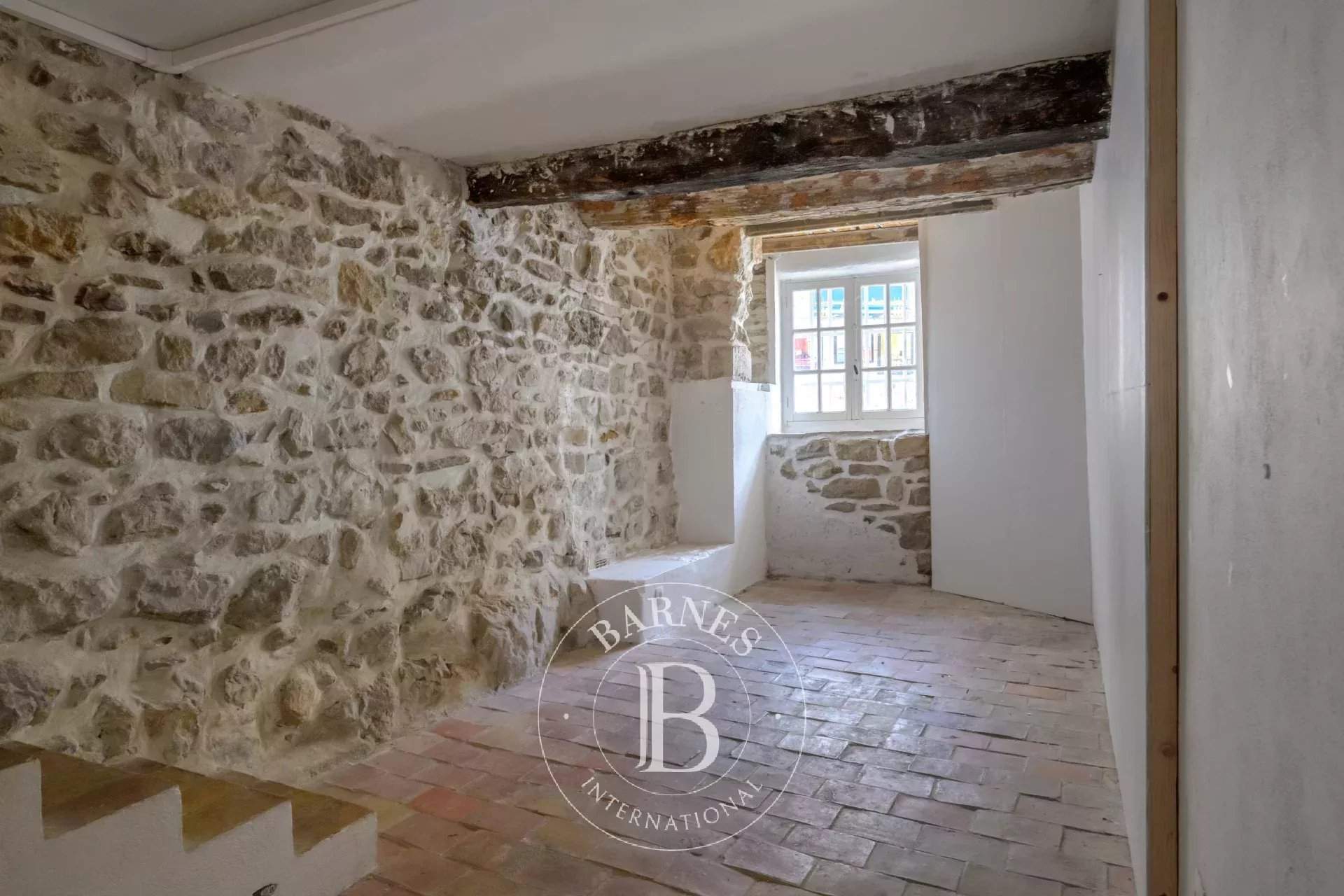 Le Castellet  - Maison 8 Pièces - picture 19