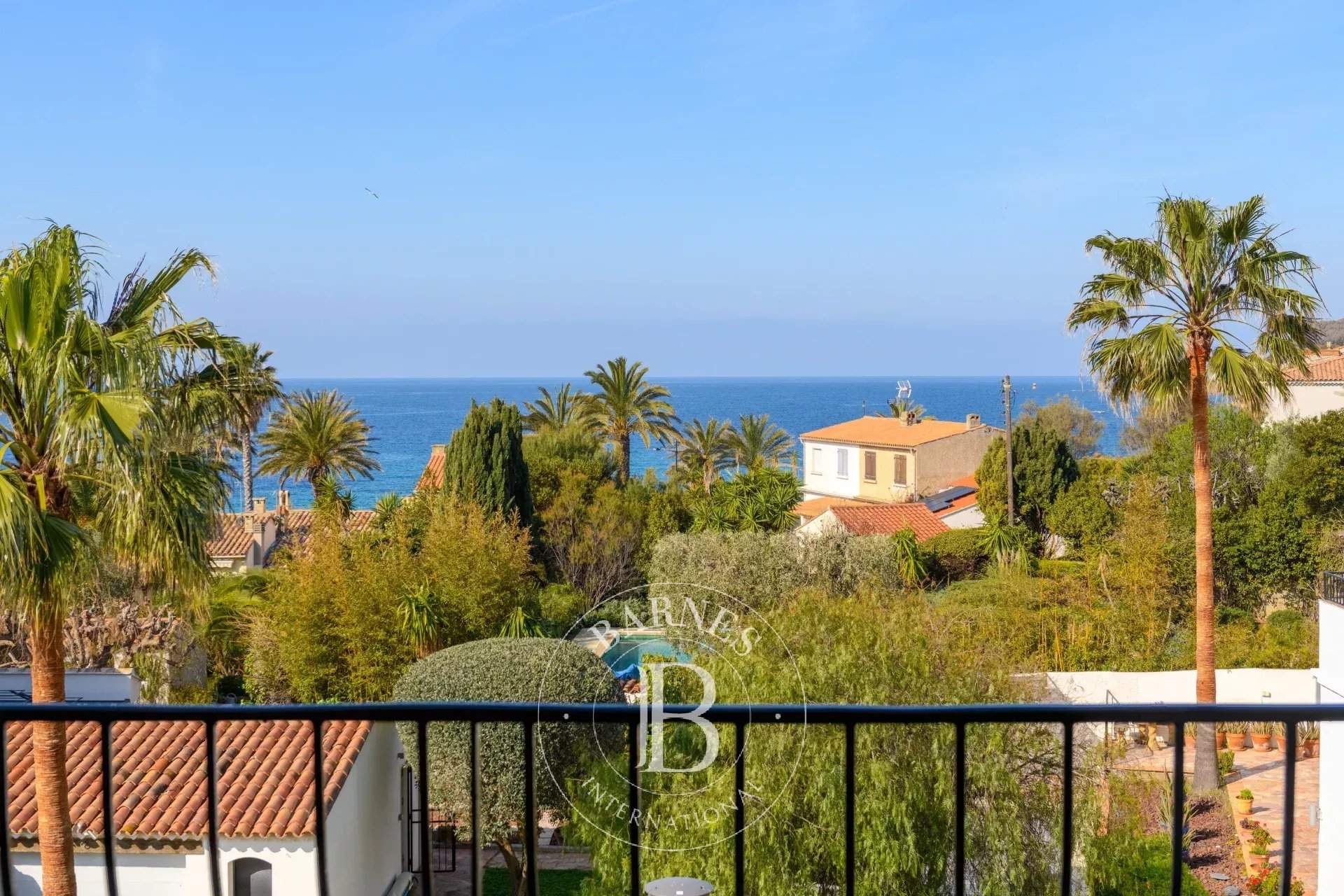 Sanary-sur-Mer  - Appartement 5 Pi&egrave;ces 4 Chambres - picture 20