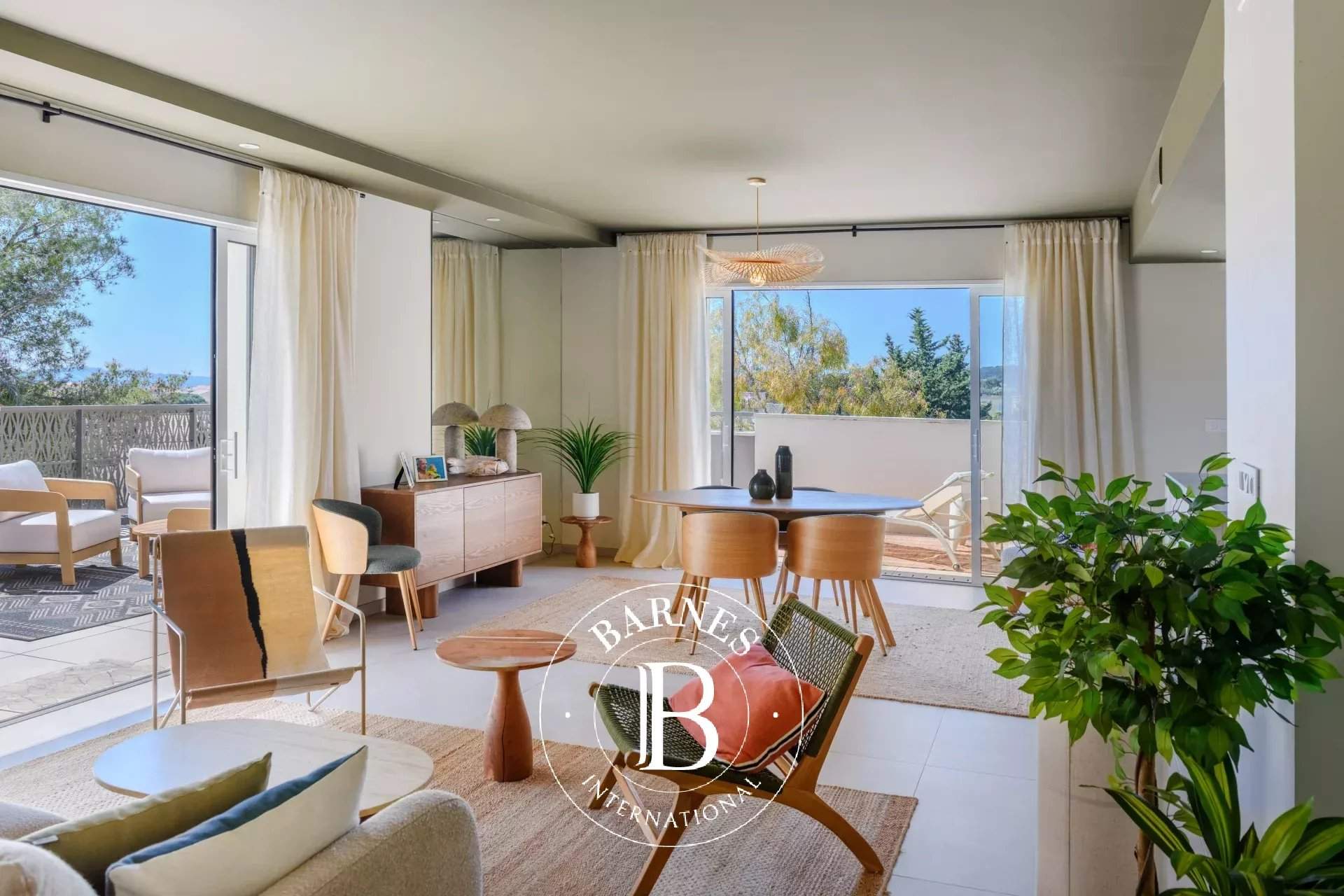 Sanary-sur-Mer  - Appartement 4 Pi&egrave;ces 3 Chambres - picture 7