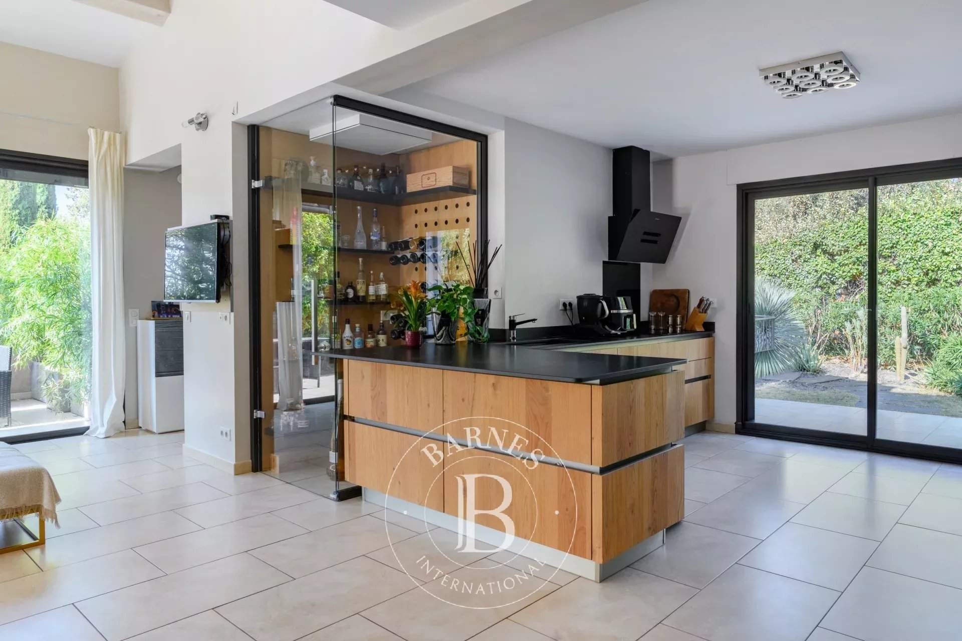 Le Castellet  - House 3 Bedrooms - picture 7