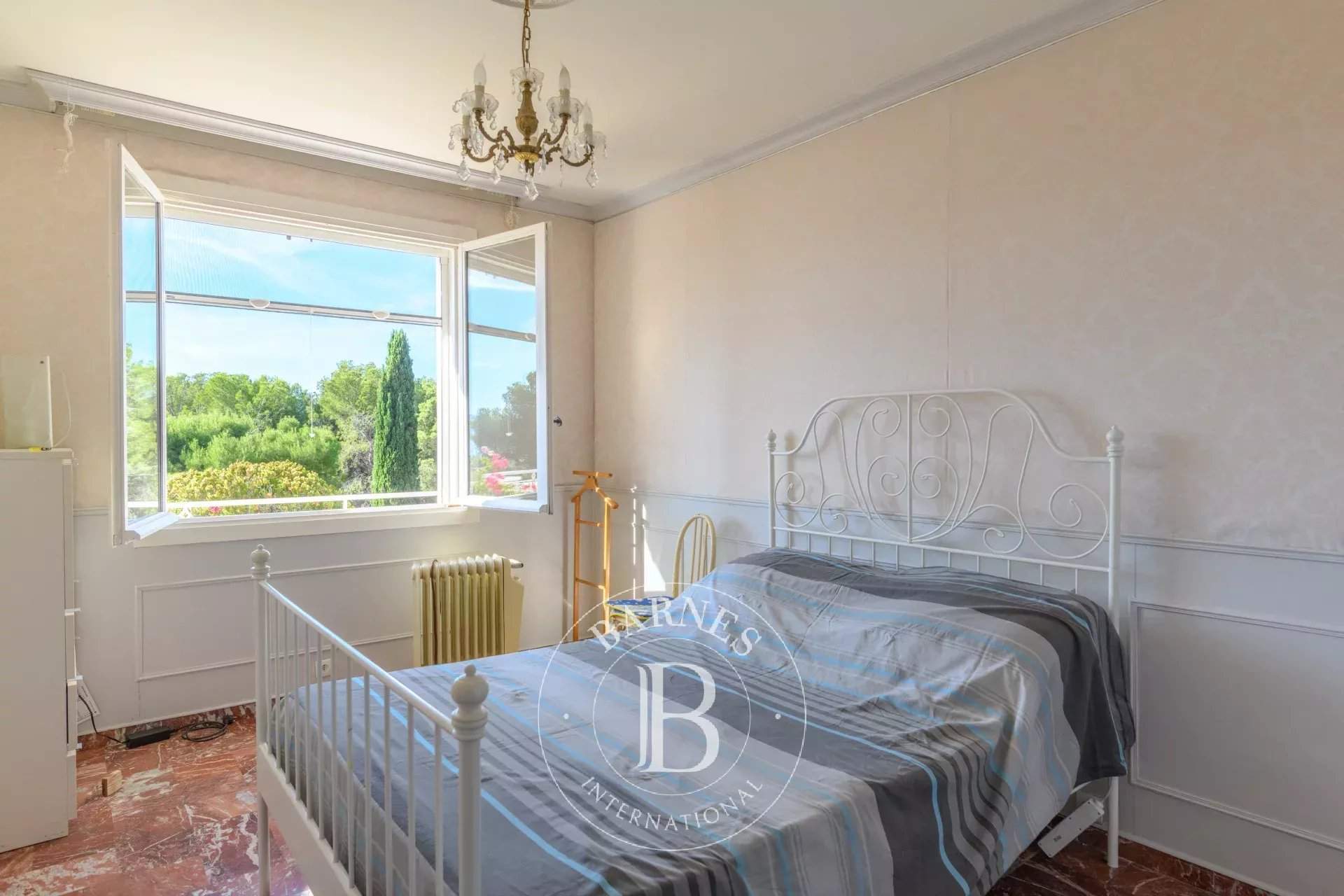Sanary-sur-Mer  - Villa 12 Pièces 11 Chambres - picture 12