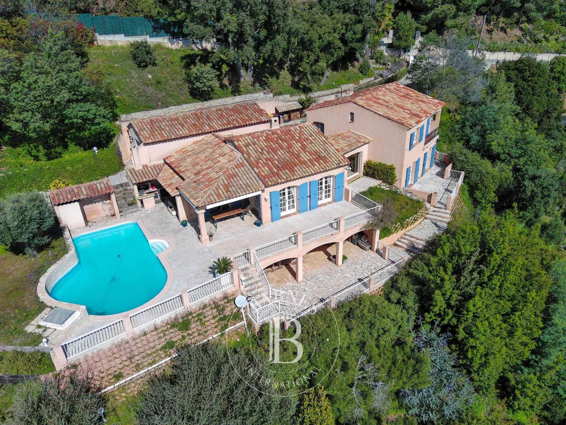 Cavalaire-sur-Mer  - Maison  - picture 4