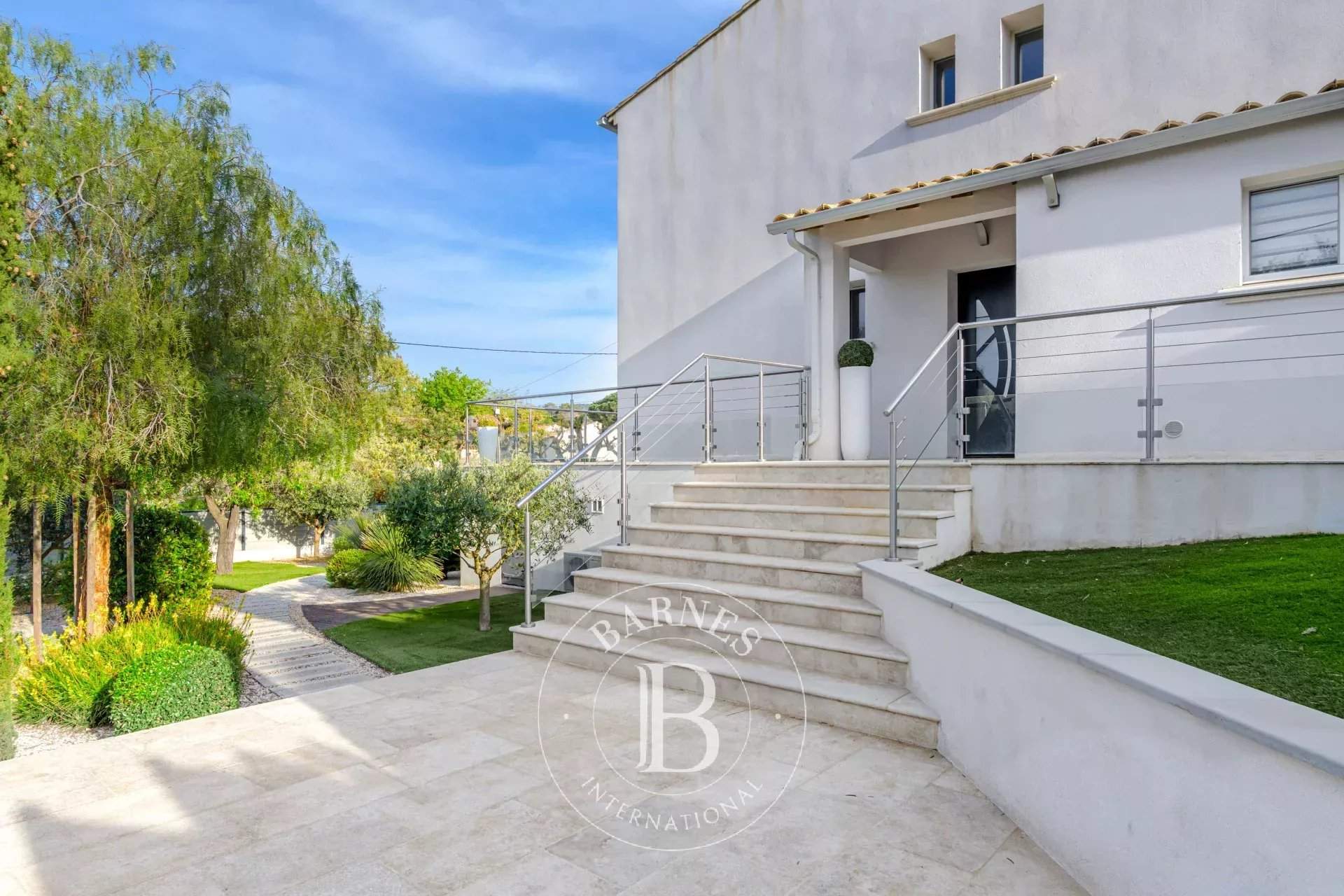 Six-Fours-les-Plages  - Villa 5 Pièces 4 Chambres - picture 14