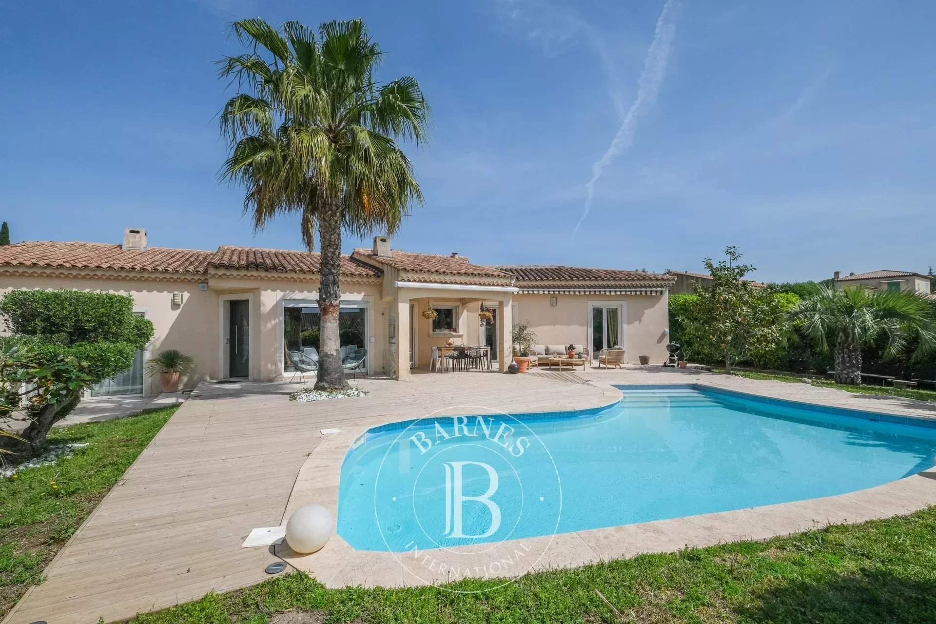La Ciotat  - House 4 Bedrooms - picture 1