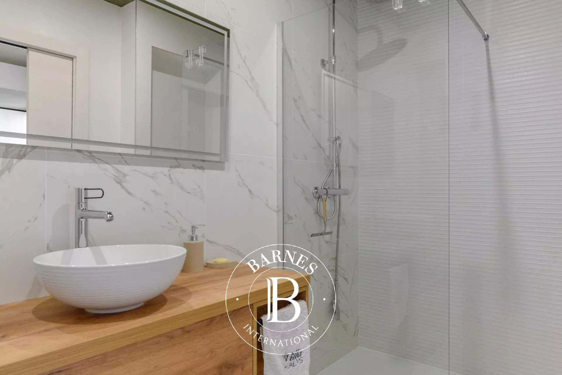 Sanary-sur-Mer  - Appartement 4 Pi&egrave;ces 3 Chambres - picture 11