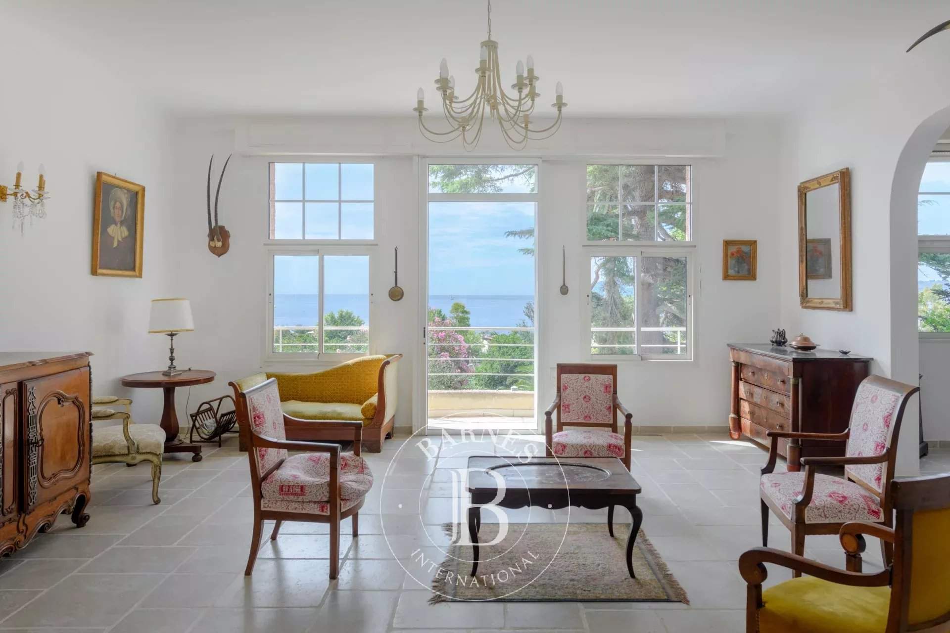 Toulon  - Maison 15 Pièces 11 Chambres - picture 5