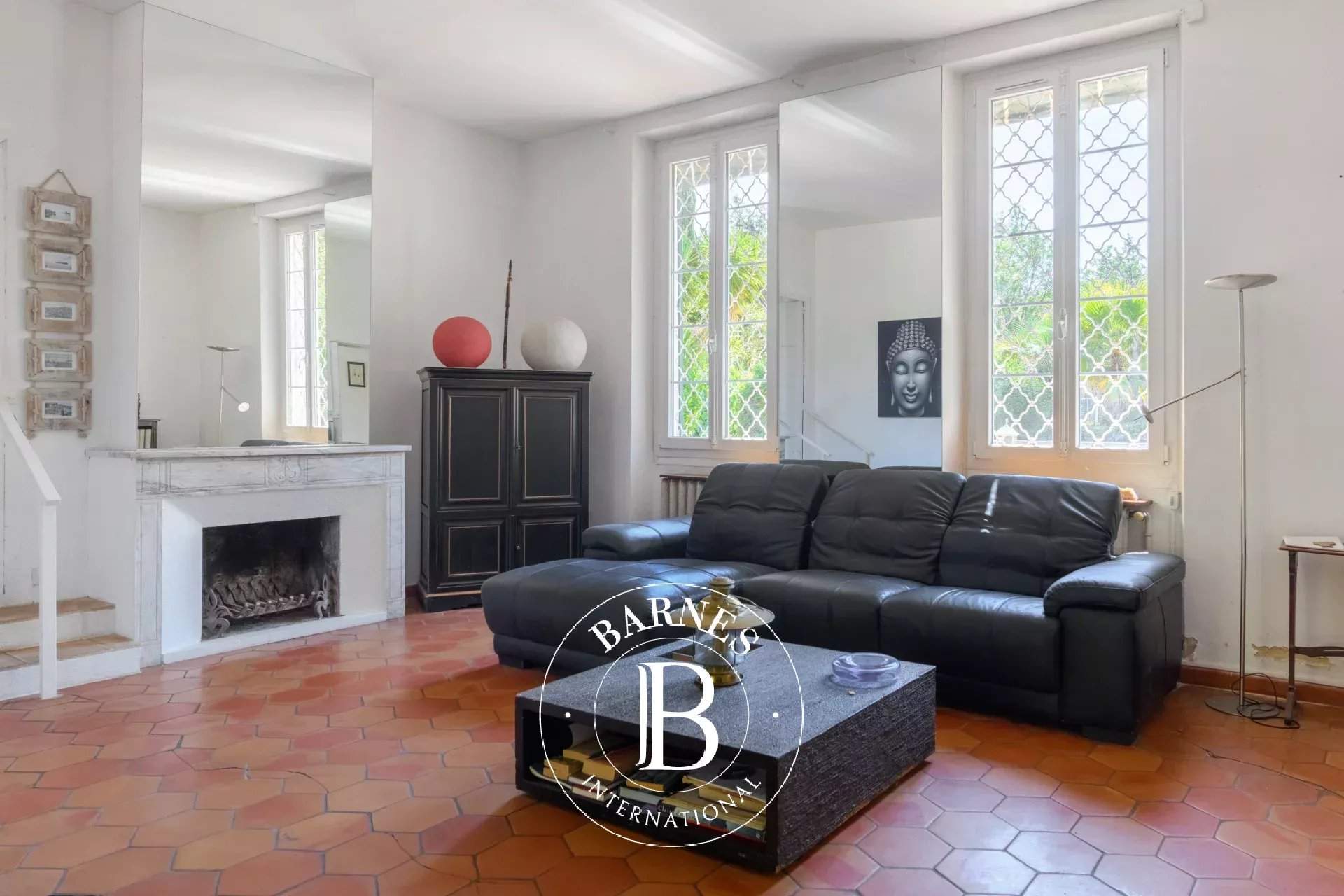 La Garde  - Bastide 5 Bedrooms - picture 9