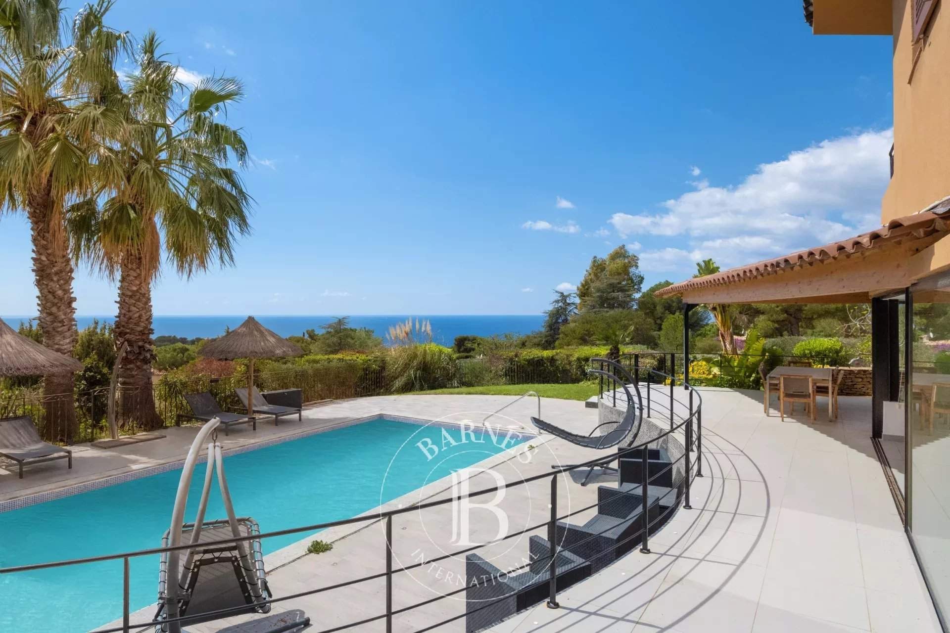 Saint-Cyr-sur-Mer  - Villa 8 Bedrooms - picture 2