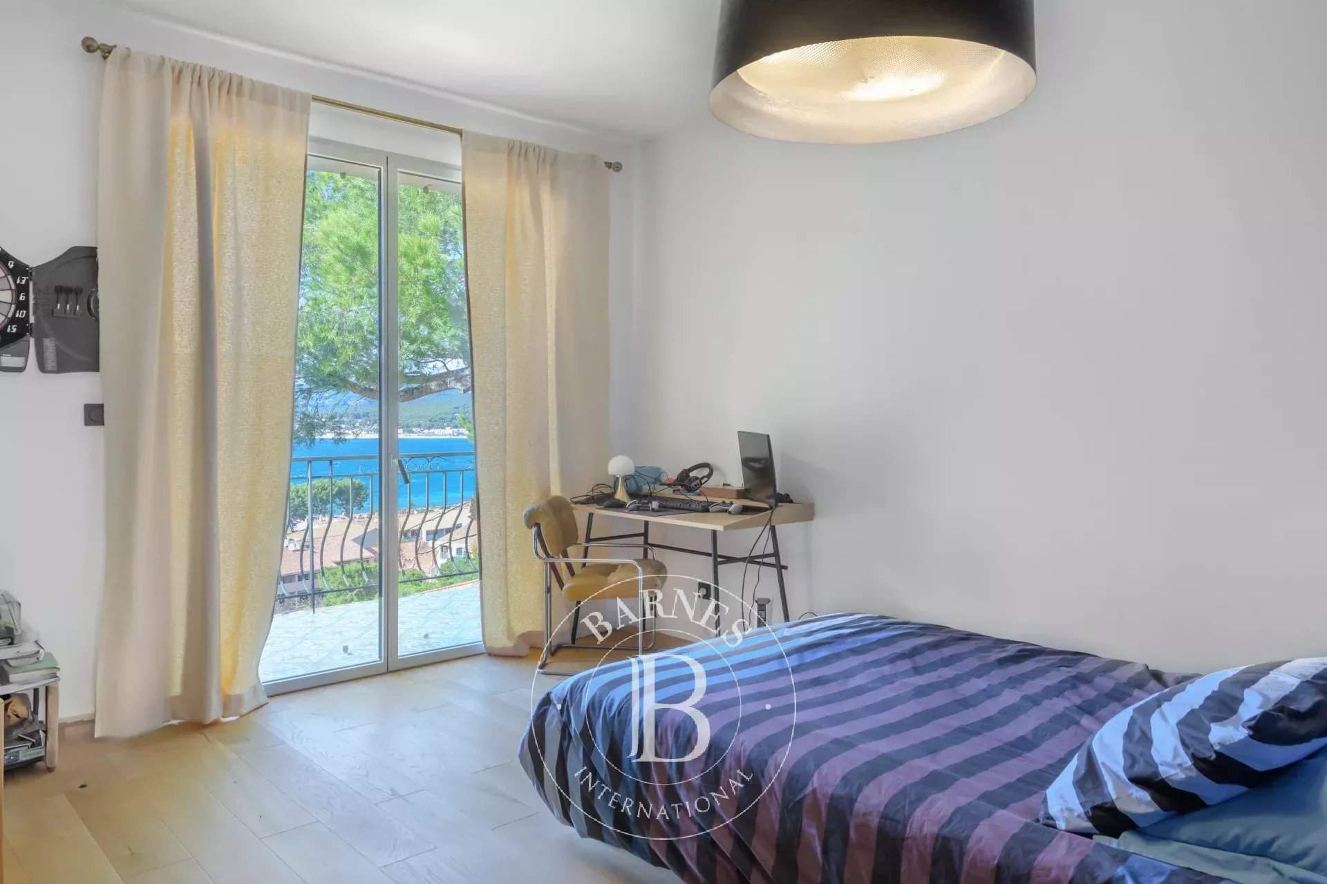 Saint-Cyr-sur-Mer  - Villa 5 Bedrooms - picture 18