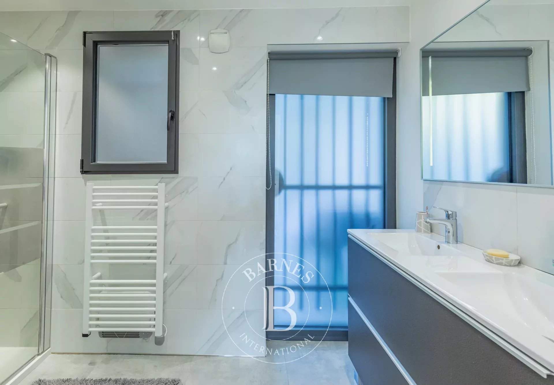 Sanary-sur-Mer  - Piso 4 Cuartos 4 Habitaciones - picture 12