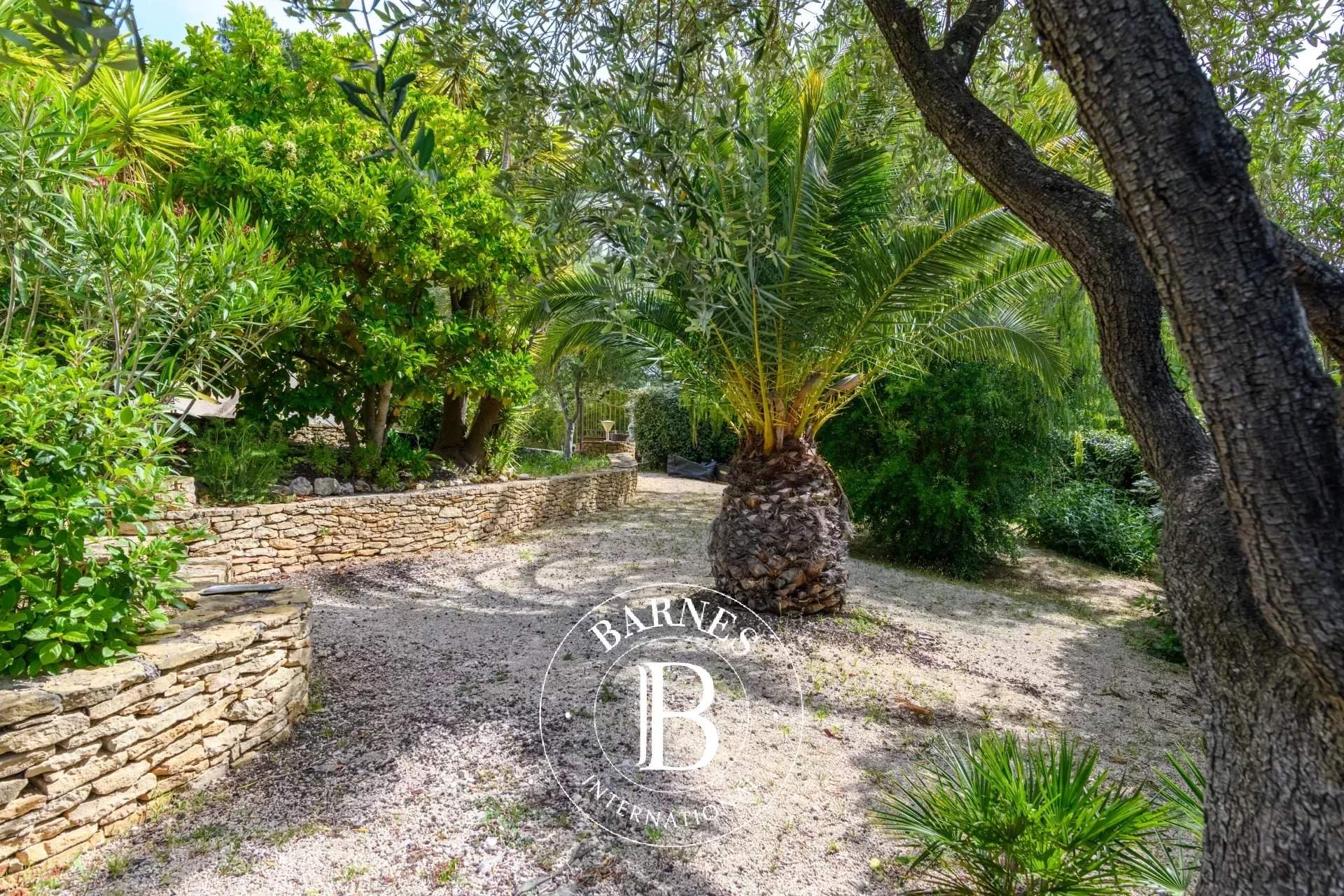 Sanary-sur-Mer  - House 5 Bedrooms - picture 15