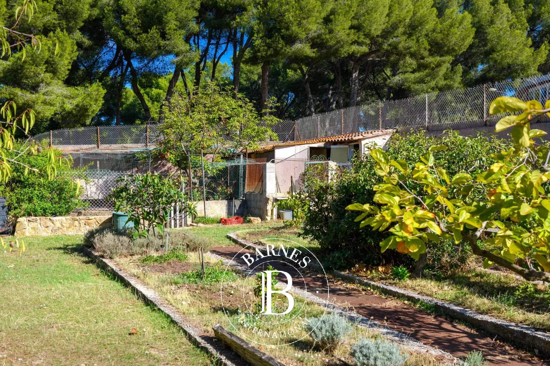 Sanary-sur-Mer  - Villa 12 Pi&egrave;ces 11 Chambres - picture 17