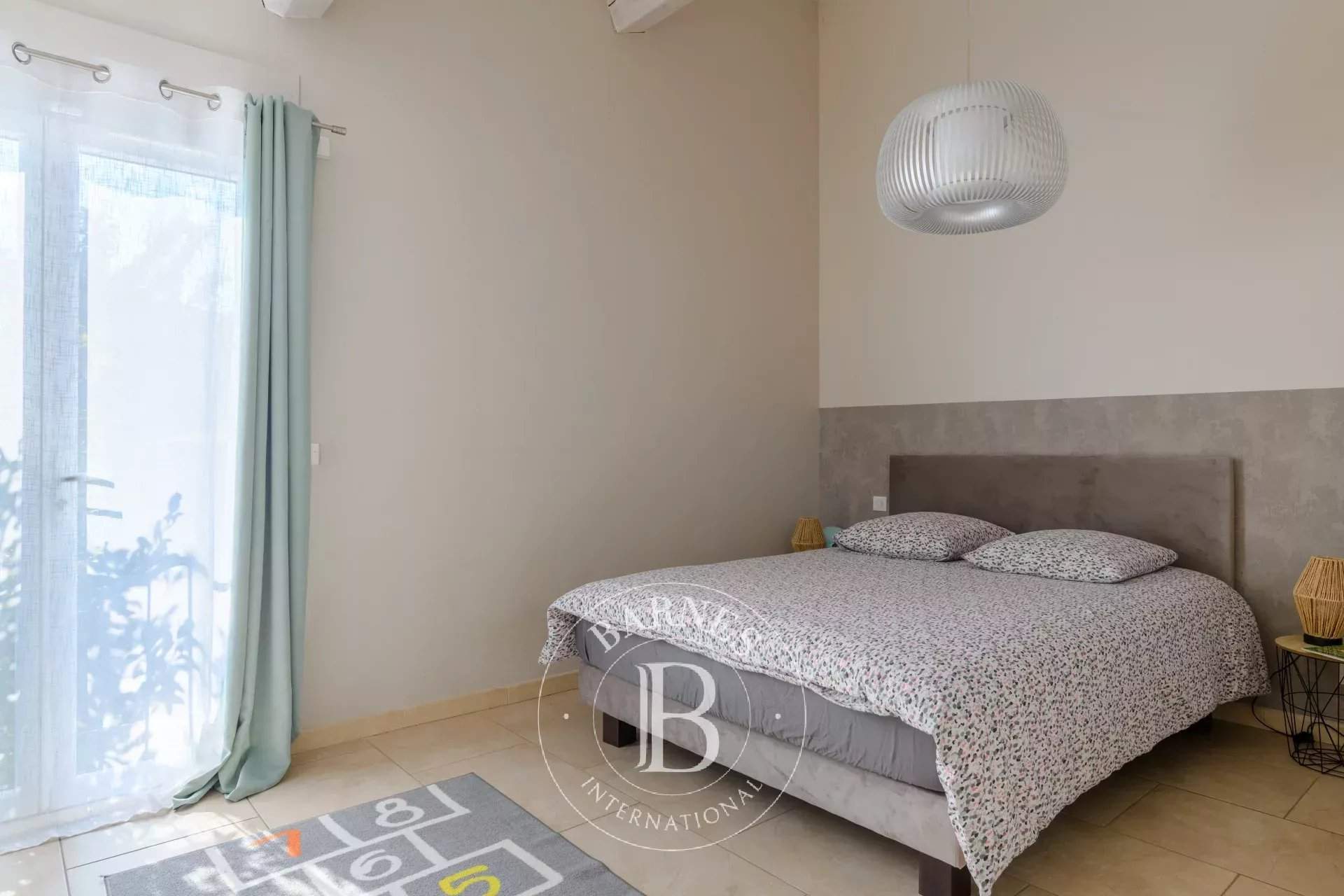 Le Castellet  - House 3 Bedrooms - picture 16