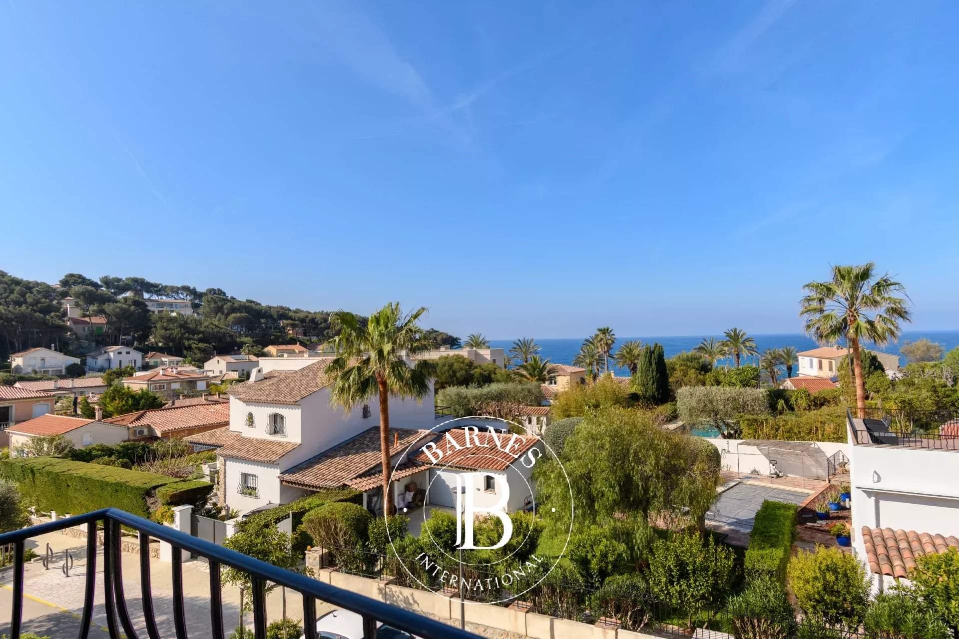 Sanary-sur-Mer  - Appartement 5 Pi&egrave;ces 4 Chambres - picture 18