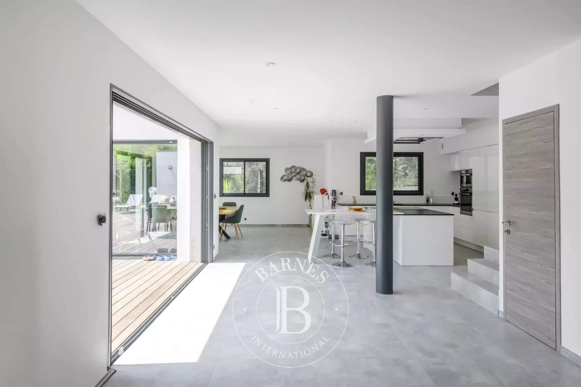 Six-Fours-les-Plages  - Villa 4 Bedrooms - picture 8