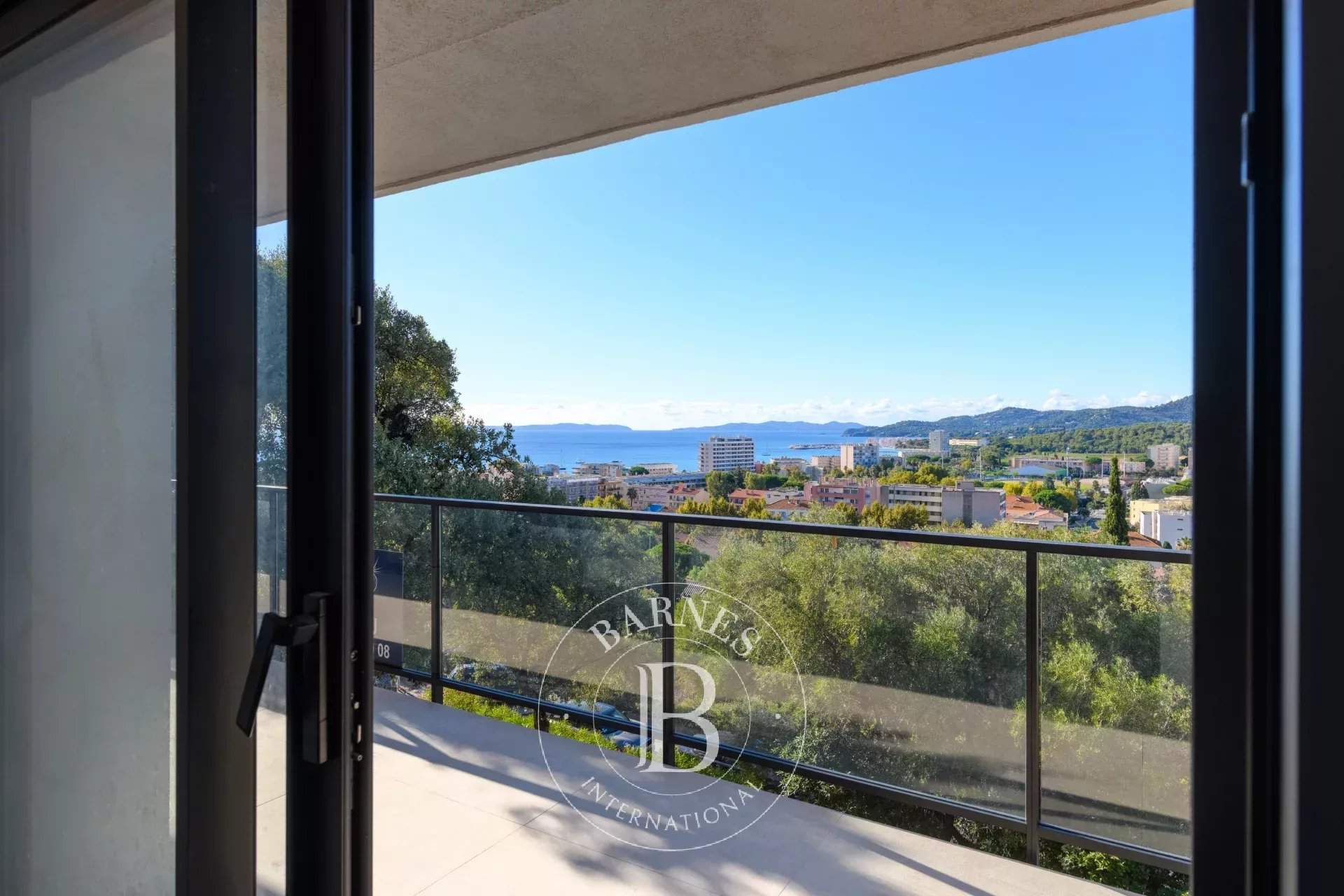 Le Lavandou  - Apartment 3 Bedrooms - picture 7