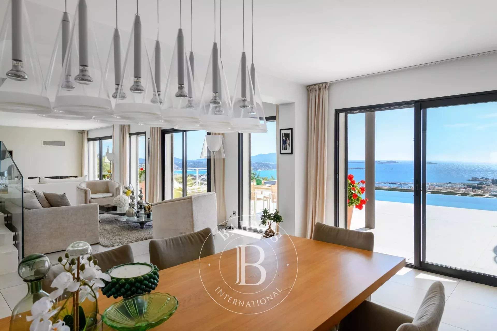 Bandol  - Villa 5 Pi&egrave;ces 4 Chambres - picture 11