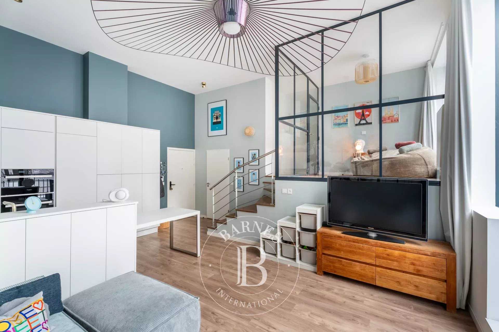 Saint-Ouen-sur-Seine  - Apartment 2 Bedrooms