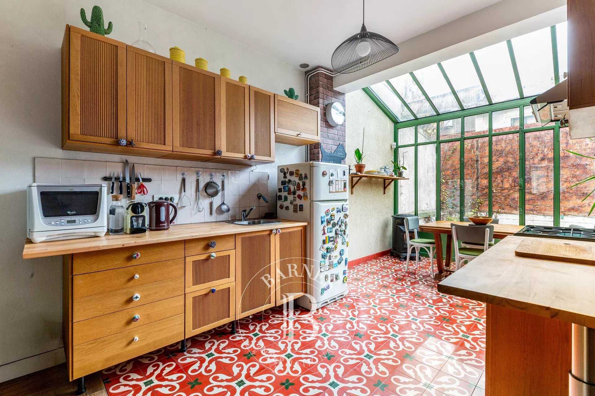 Saint-Ouen-sur-Seine  - House 3 Bedrooms