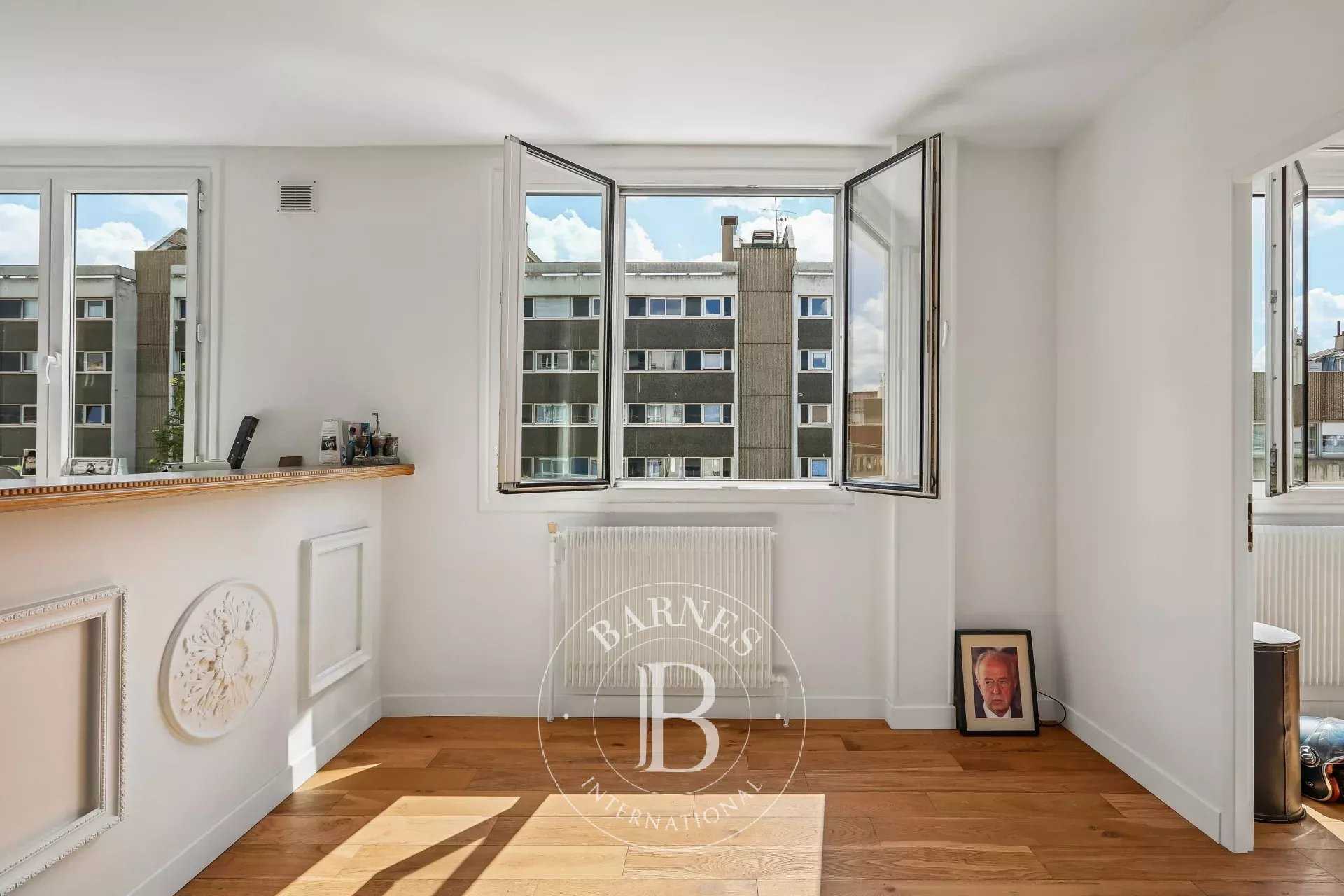 Paris  - Appartement 2 Pi&egrave;ces, 1 Chambre
