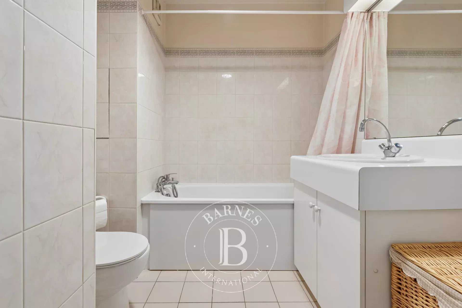 Paris  - Apartment 