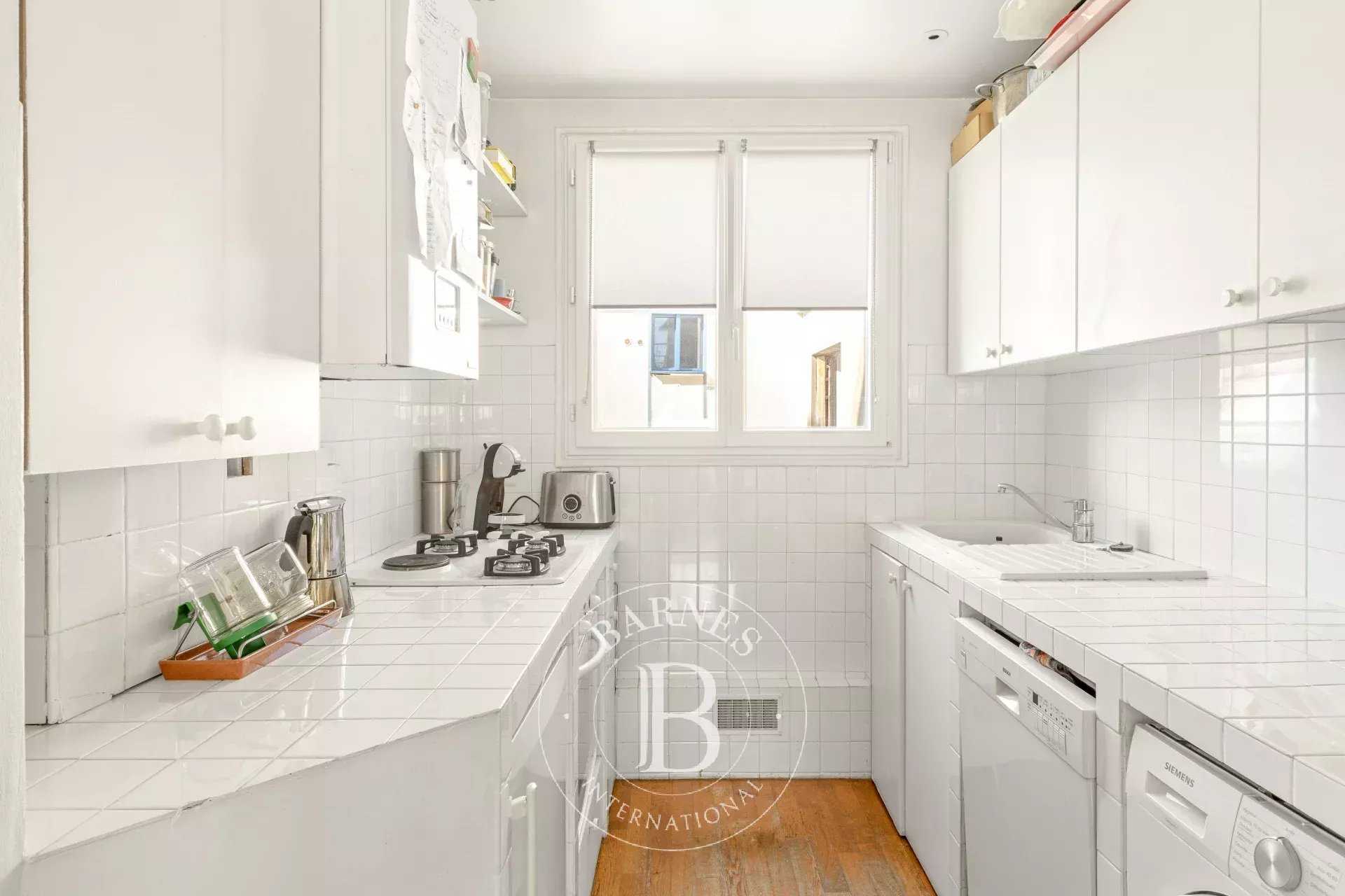 Paris  - Piso 2 Cuartos, 1 Habitacion