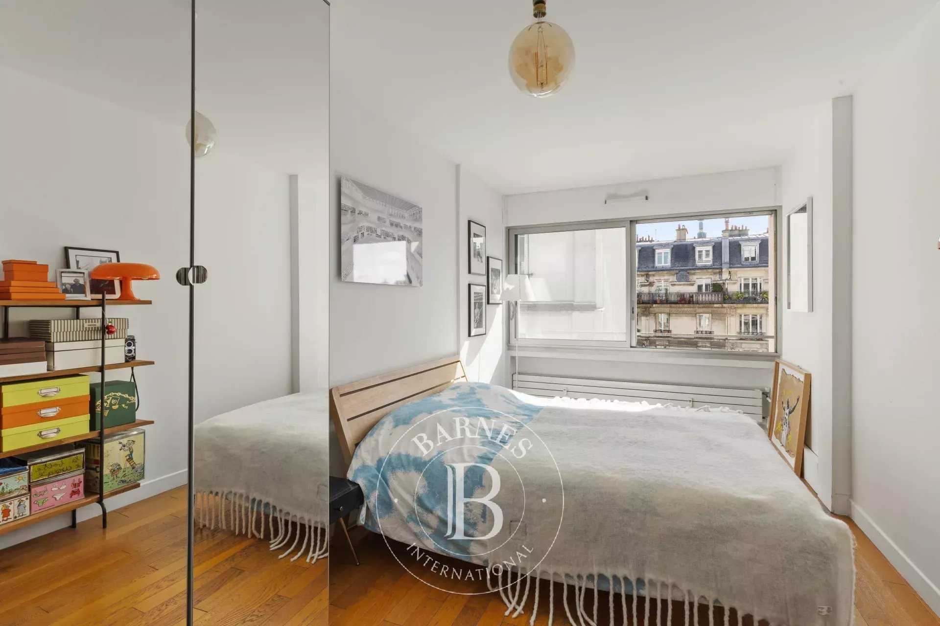 Paris  - Apartment 2 Bedrooms