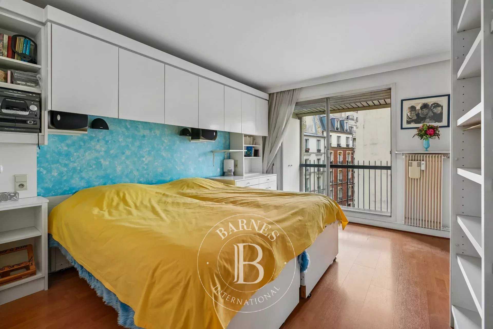 Paris  - Appartement 2 Pi&egrave;ces, 1 Chambre