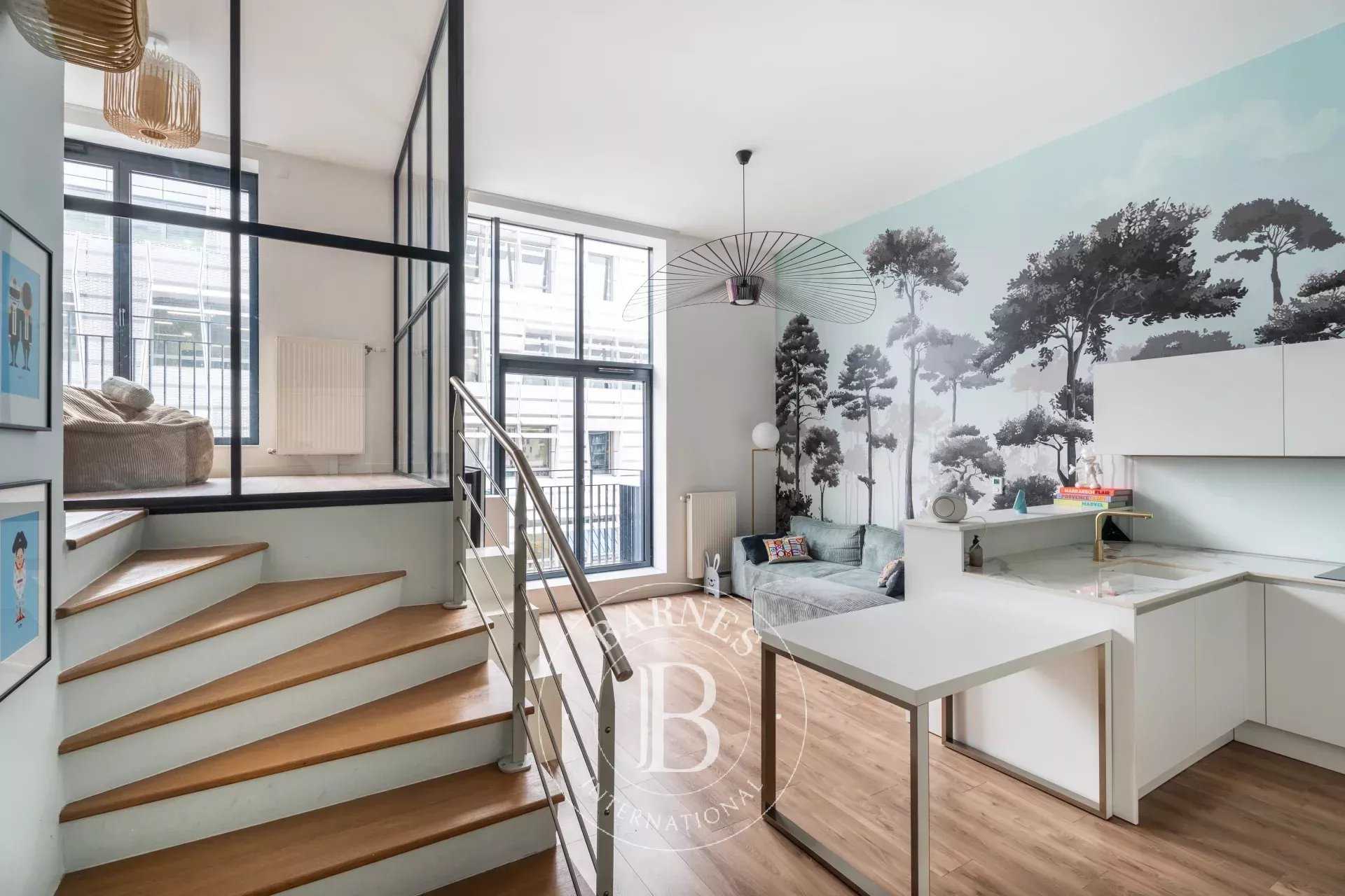 Saint-Ouen-sur-Seine  - Apartment 2 Bedrooms