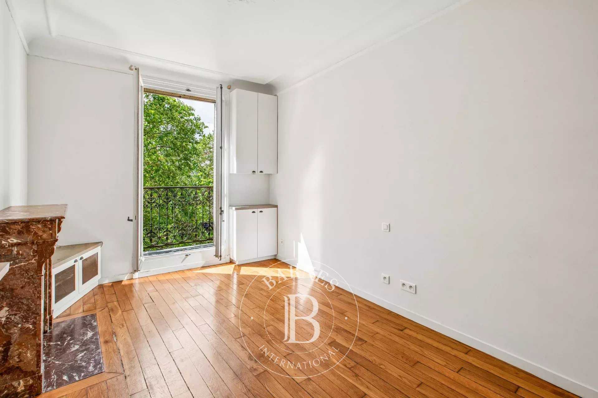 Paris  - Piso 2 Cuartos, 1 Habitacion