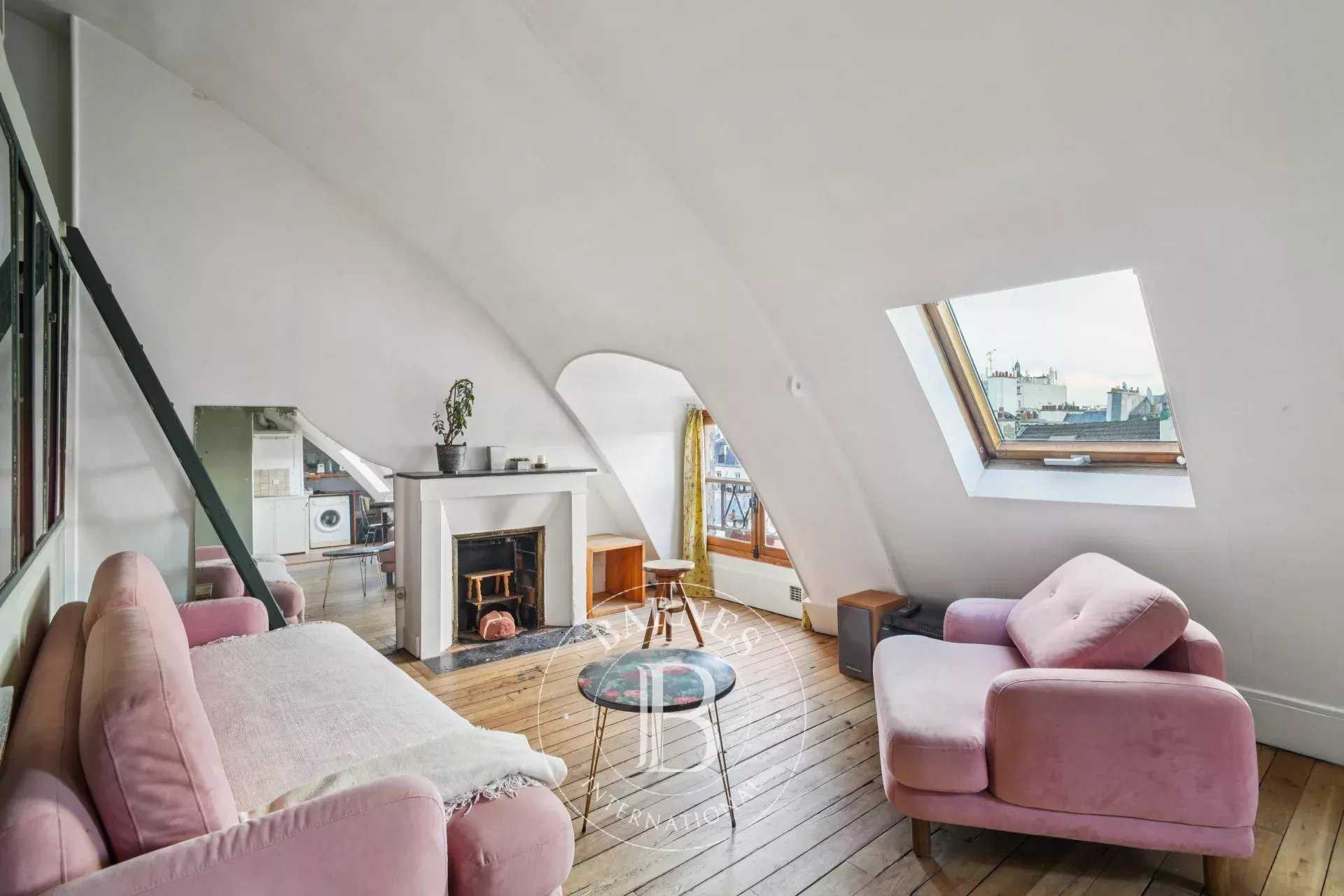 Paris  - Appartement 2 Pièces, 1 Chambre