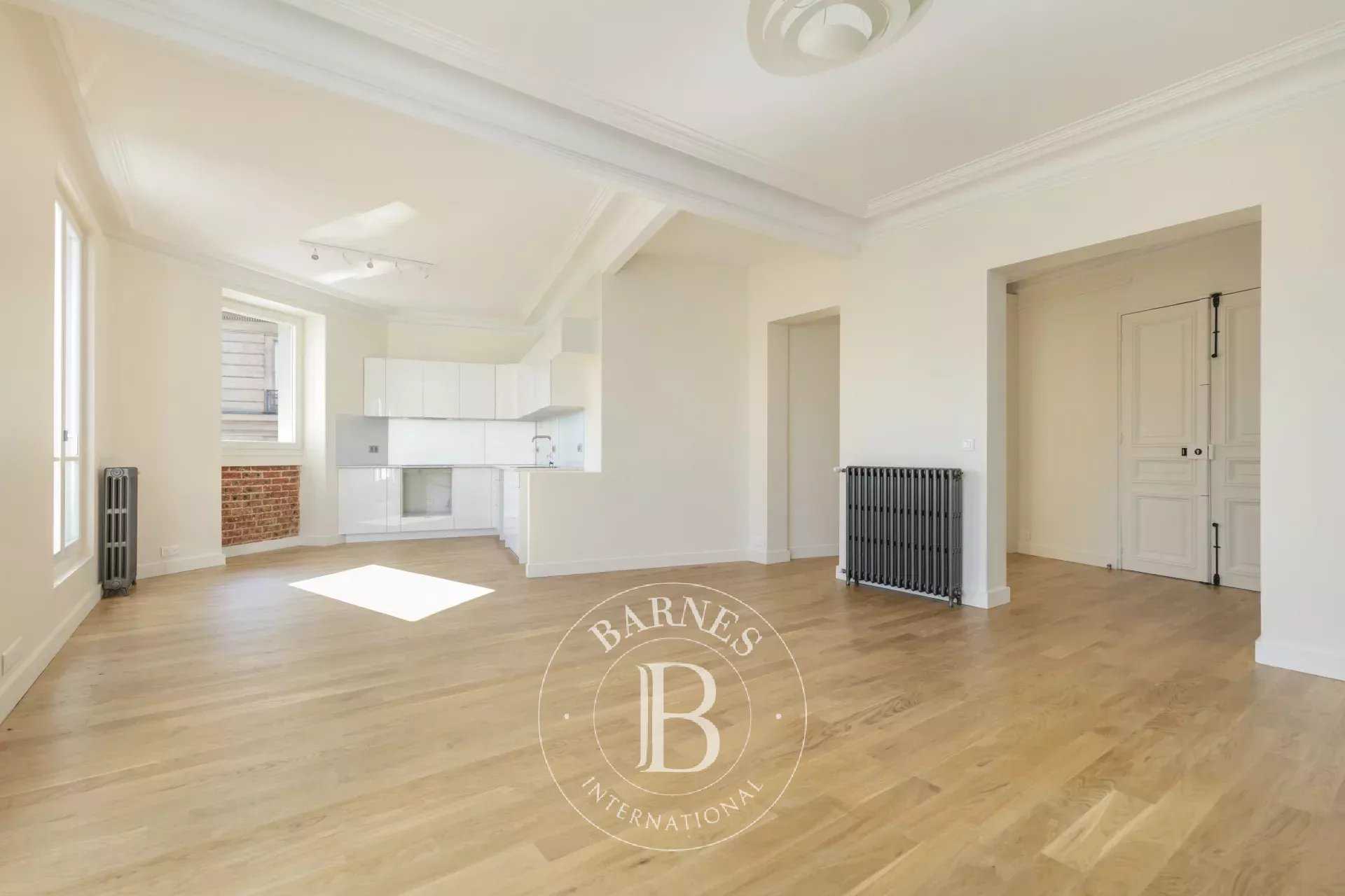 Paris  - Apartment 2 Bedrooms