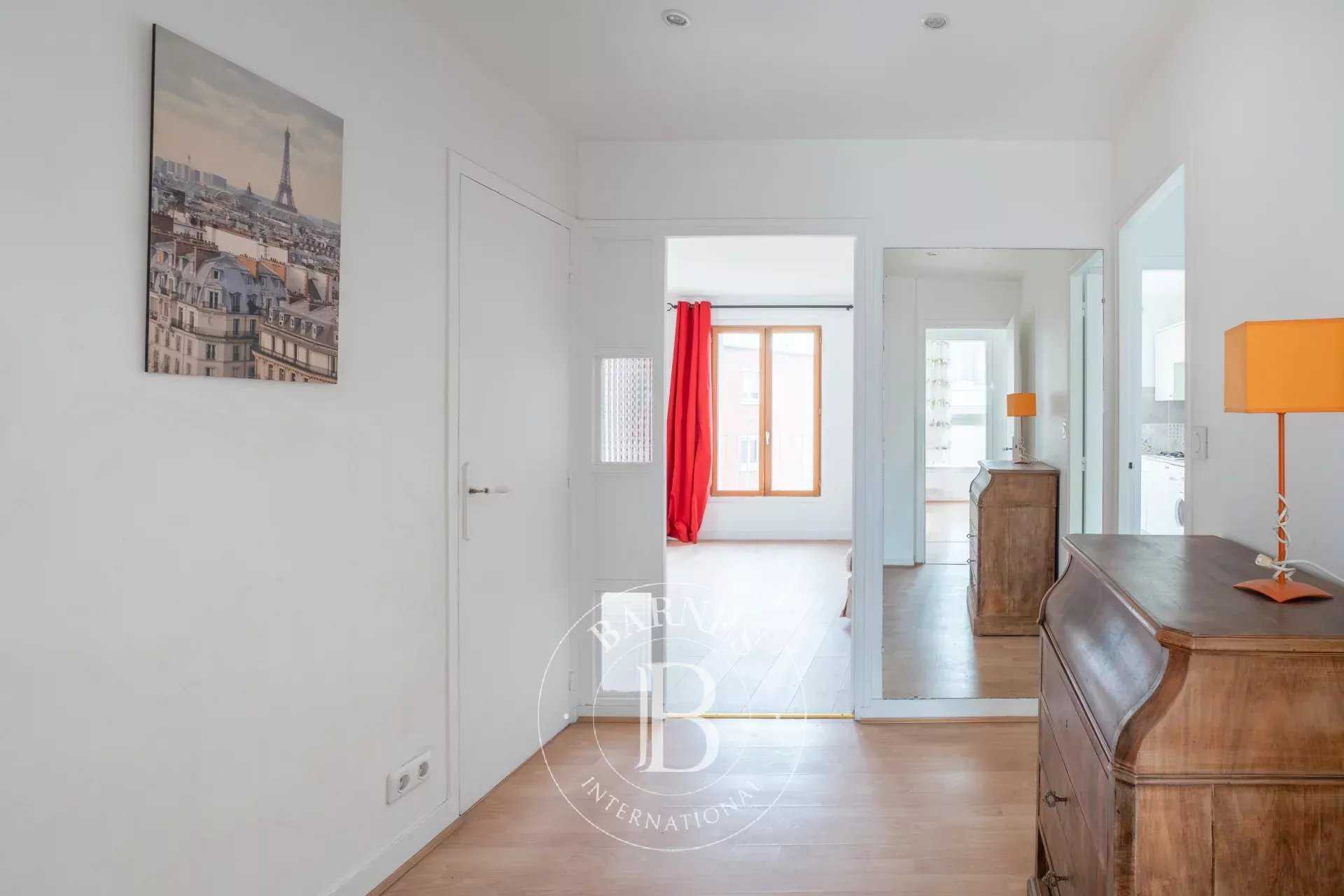 Romainville  - Apartment 3 Bedrooms