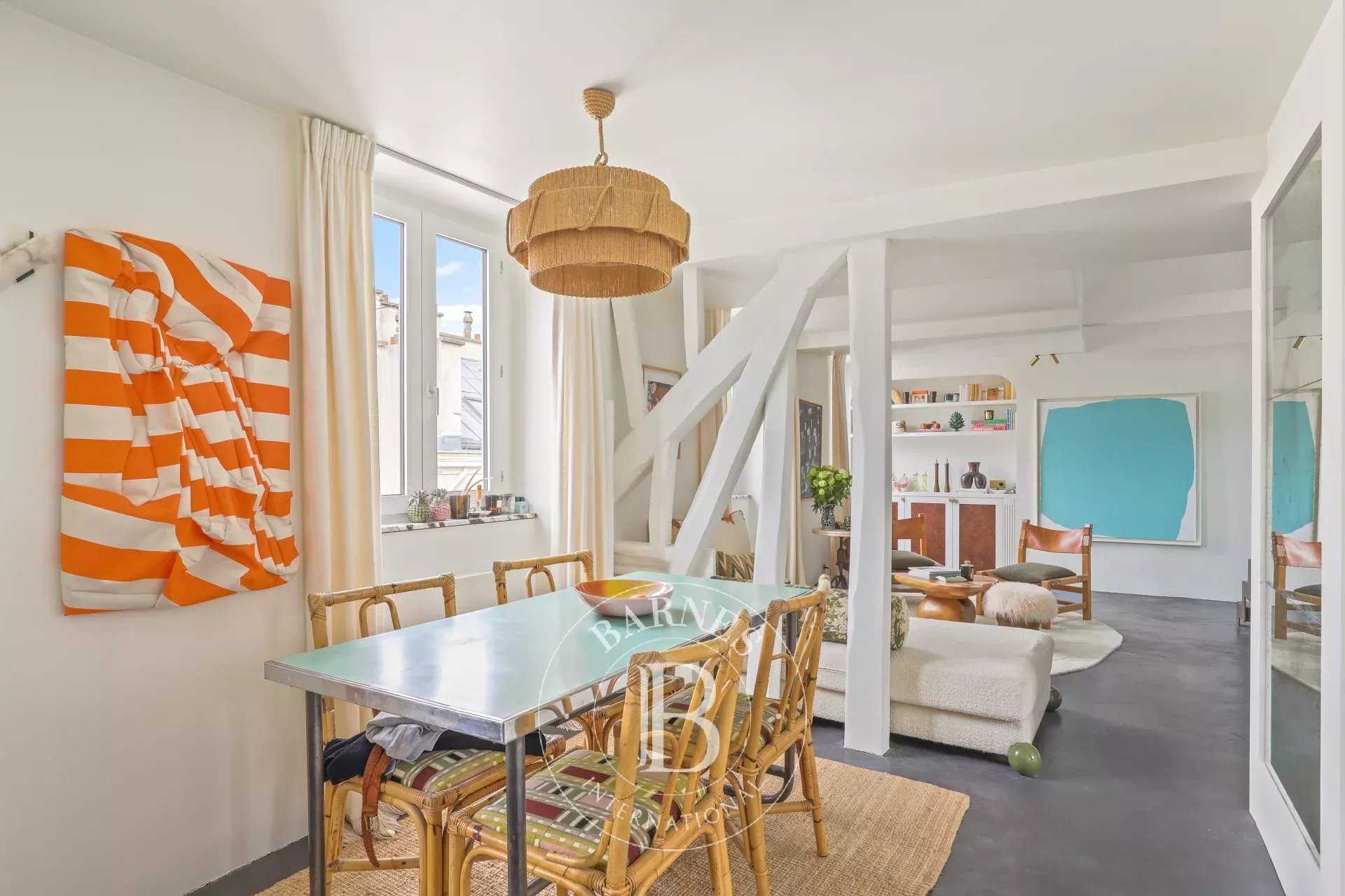 Paris  - Appartement 2 Pièces, 1 Chambre