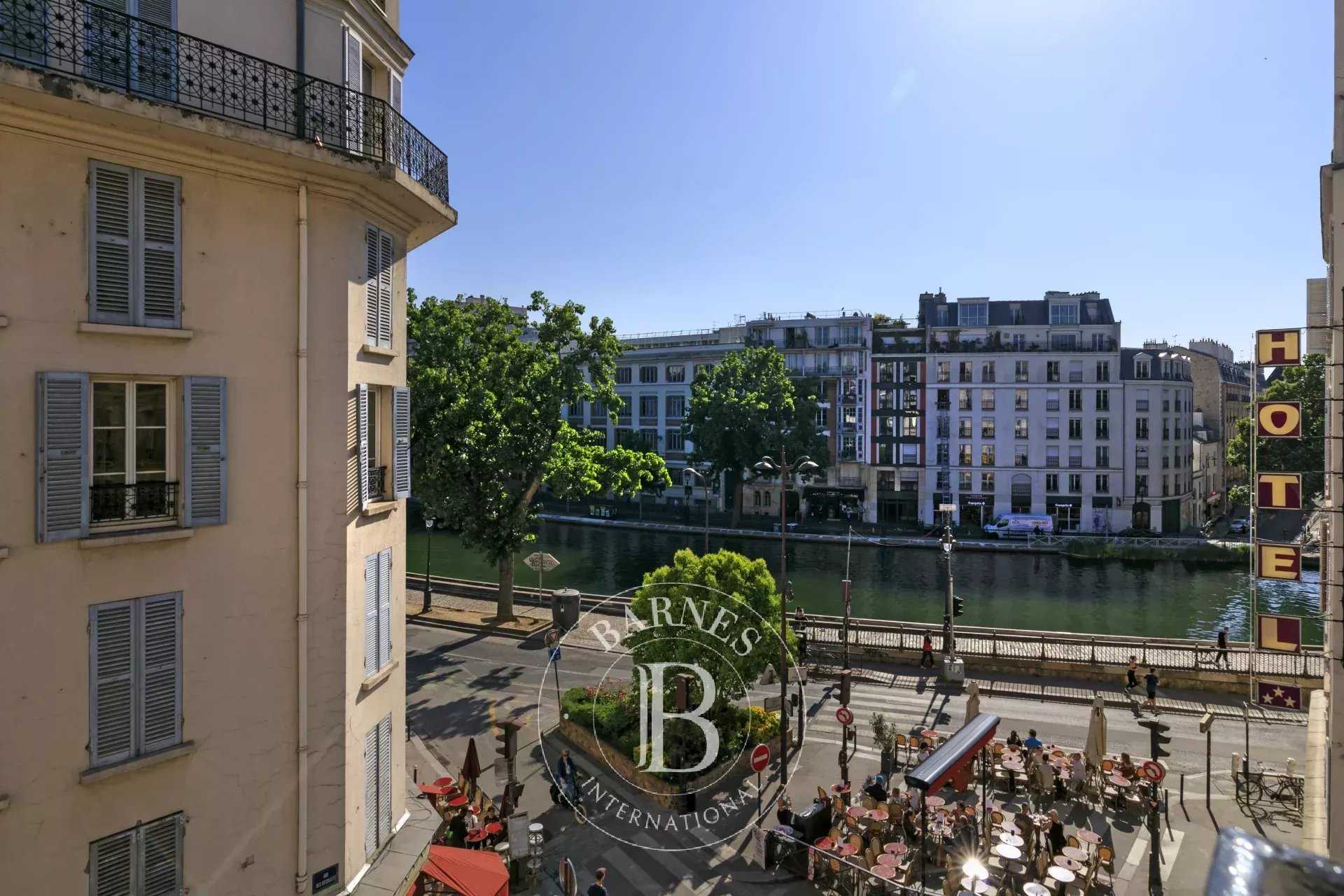 Paris  - Apartment 2 Bedrooms
