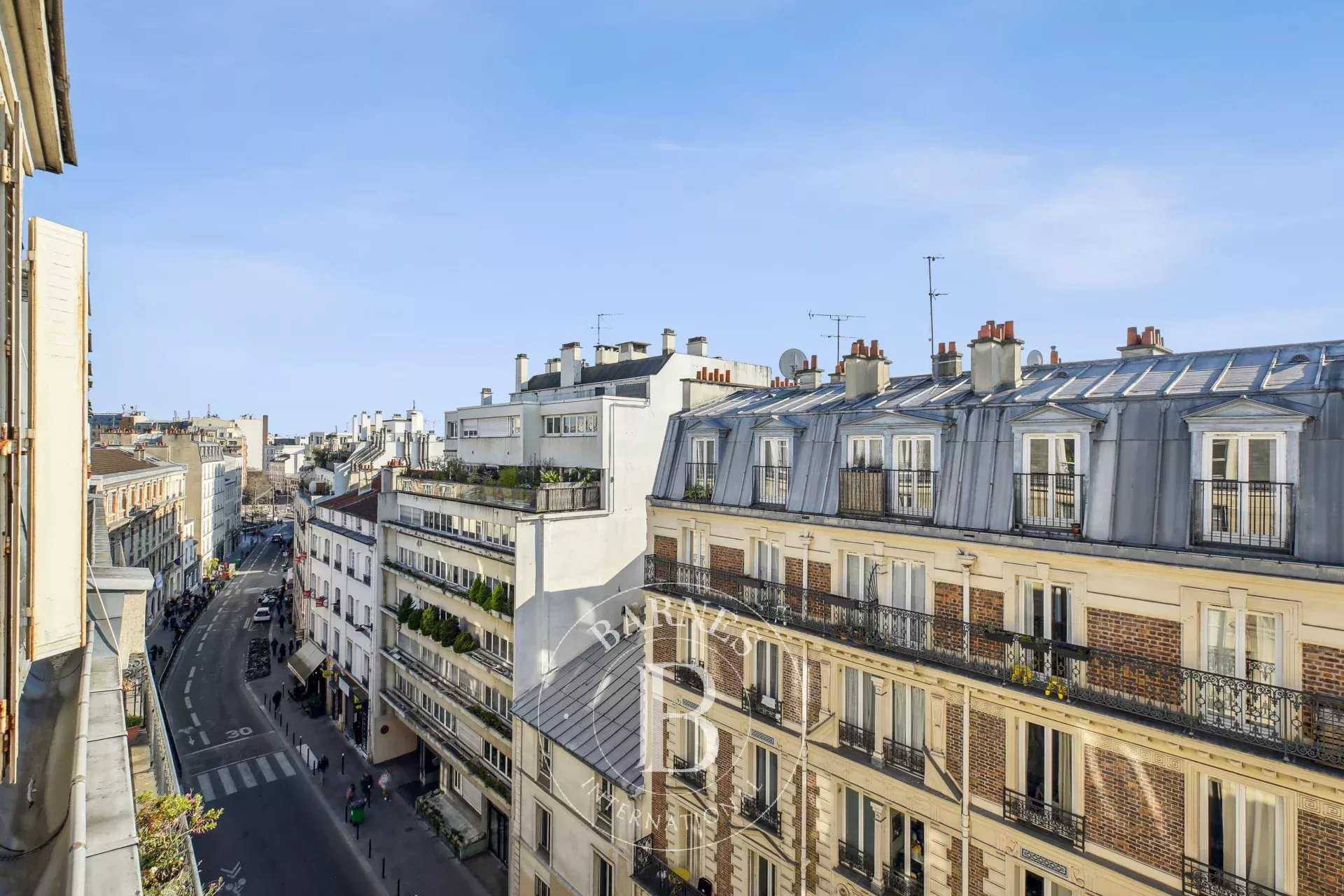 Paris  - Appartement 2 Pièces, 1 Chambre