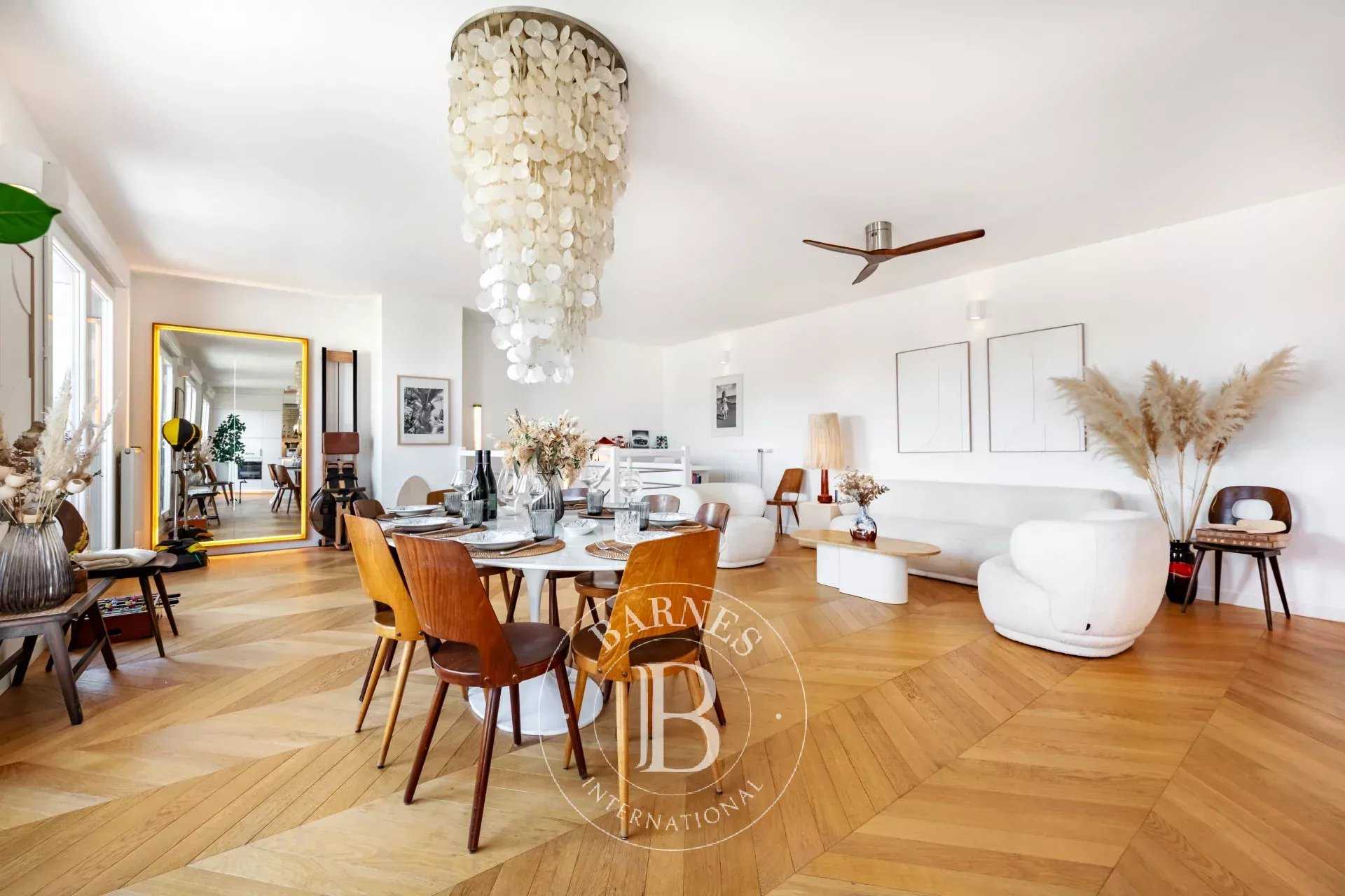 Saint-Ouen-sur-Seine  - Appartement 4 Pièces 3 Chambres