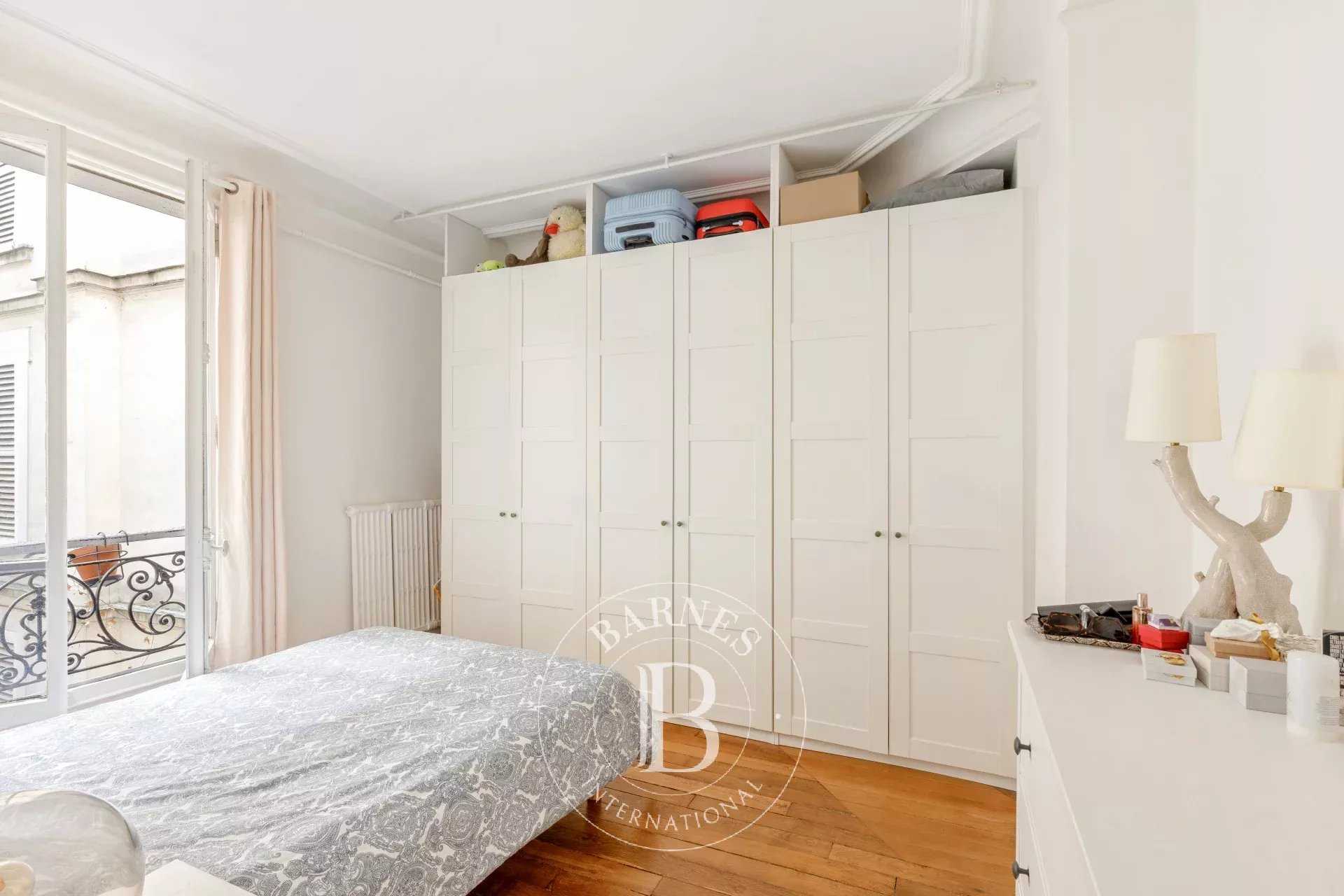 Paris  - Piso 3 Cuartos 2 Habitaciones