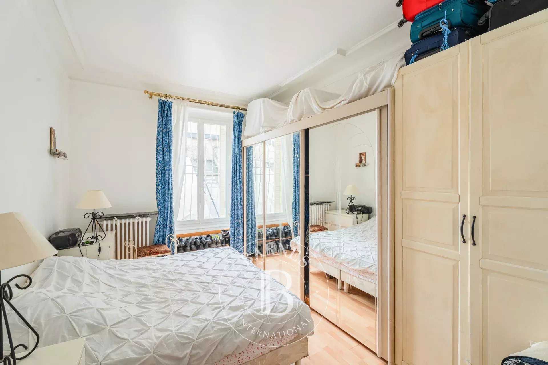 Paris  - Apartment 3 Bedrooms