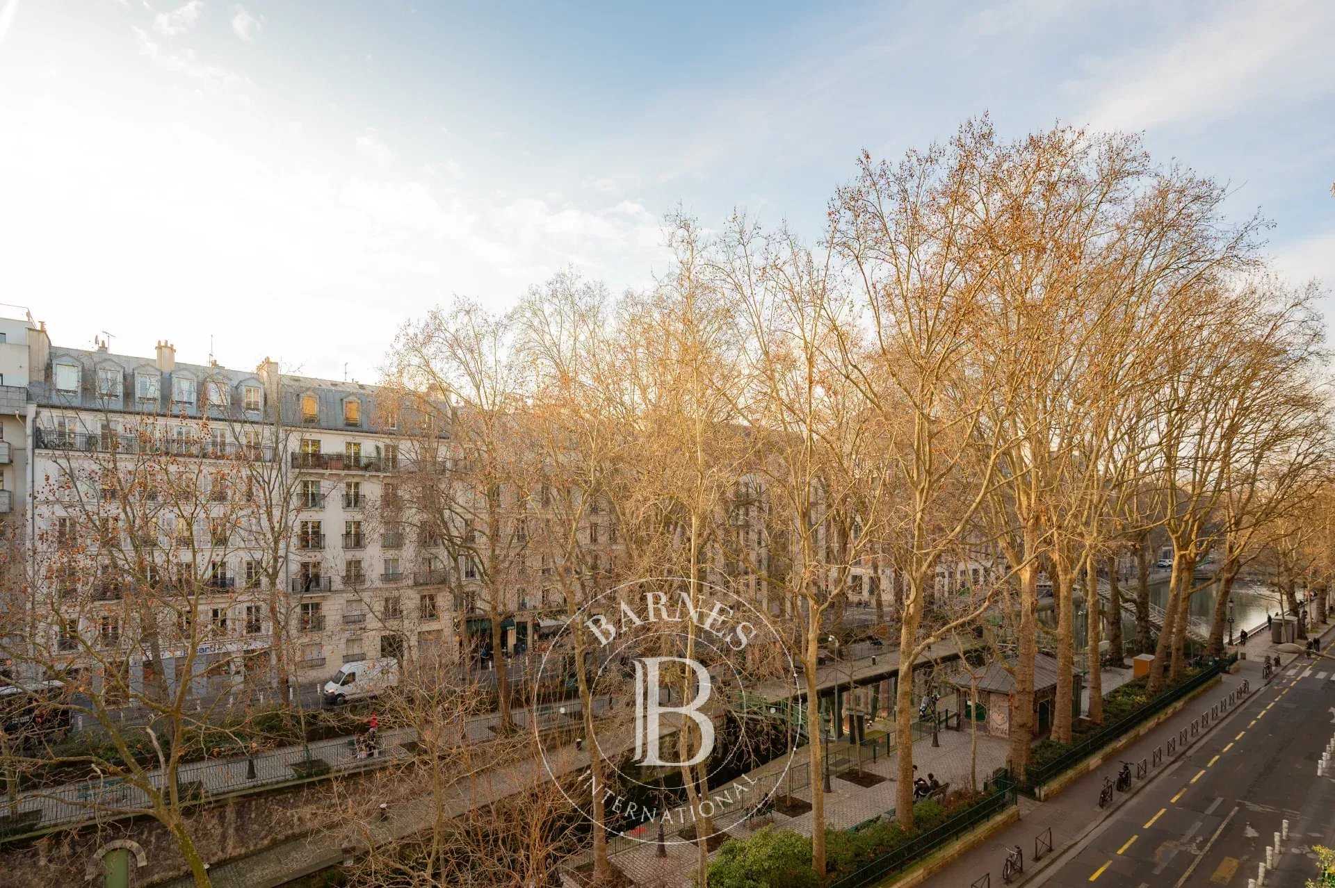 Paris  - Apartment 3 Bedrooms