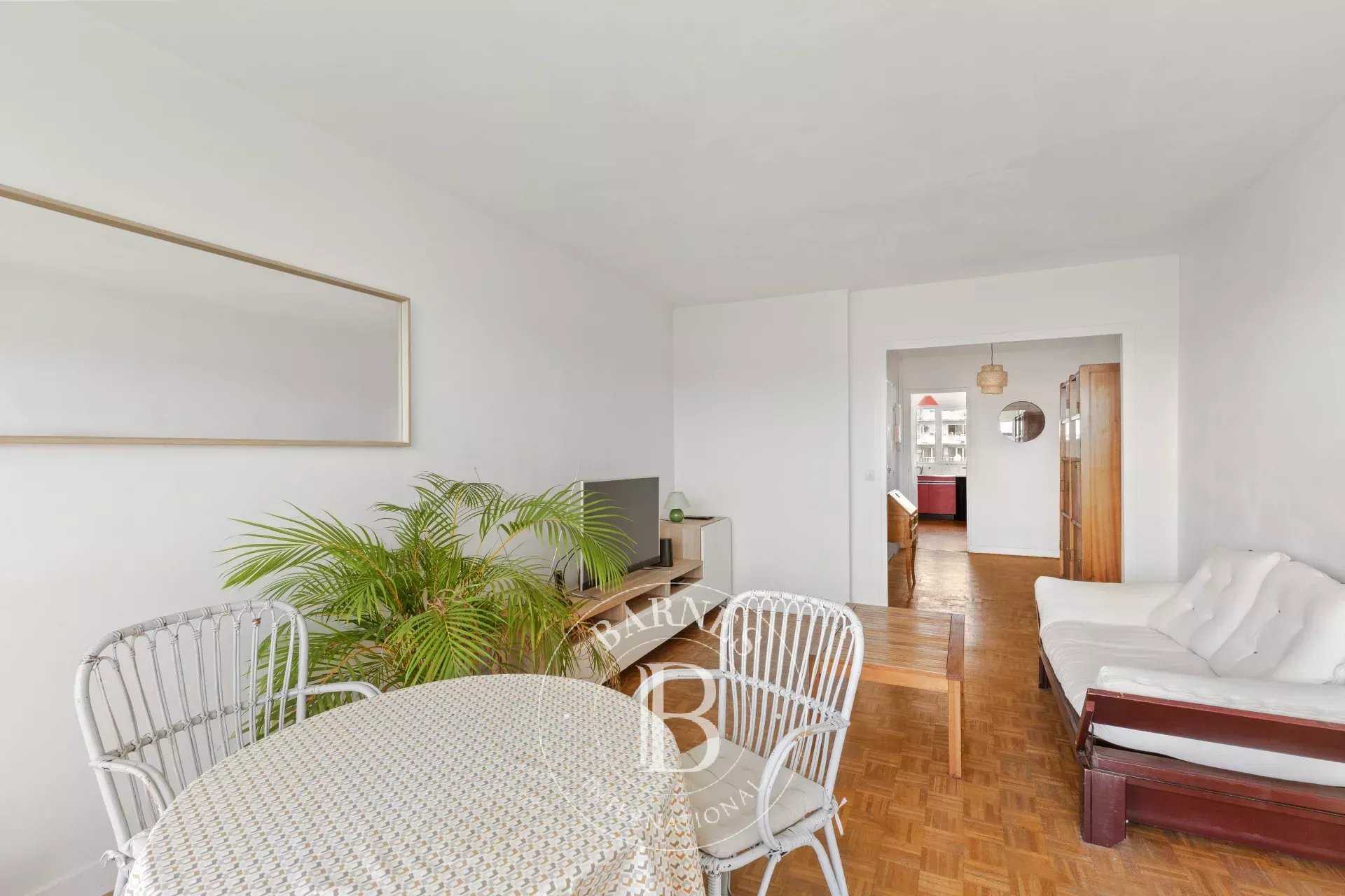 Paris  - Piso 3 Cuartos, 1 Habitacion