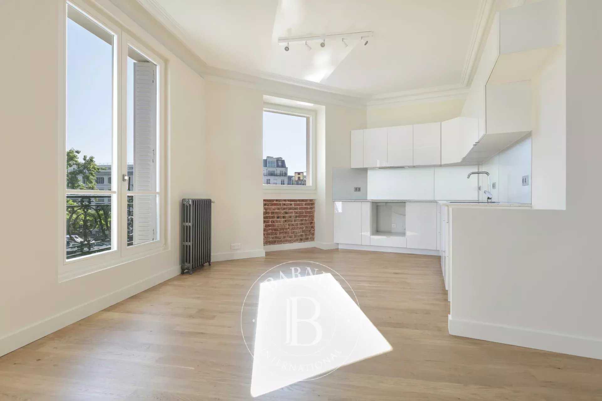 Paris  - Apartment 2 Bedrooms